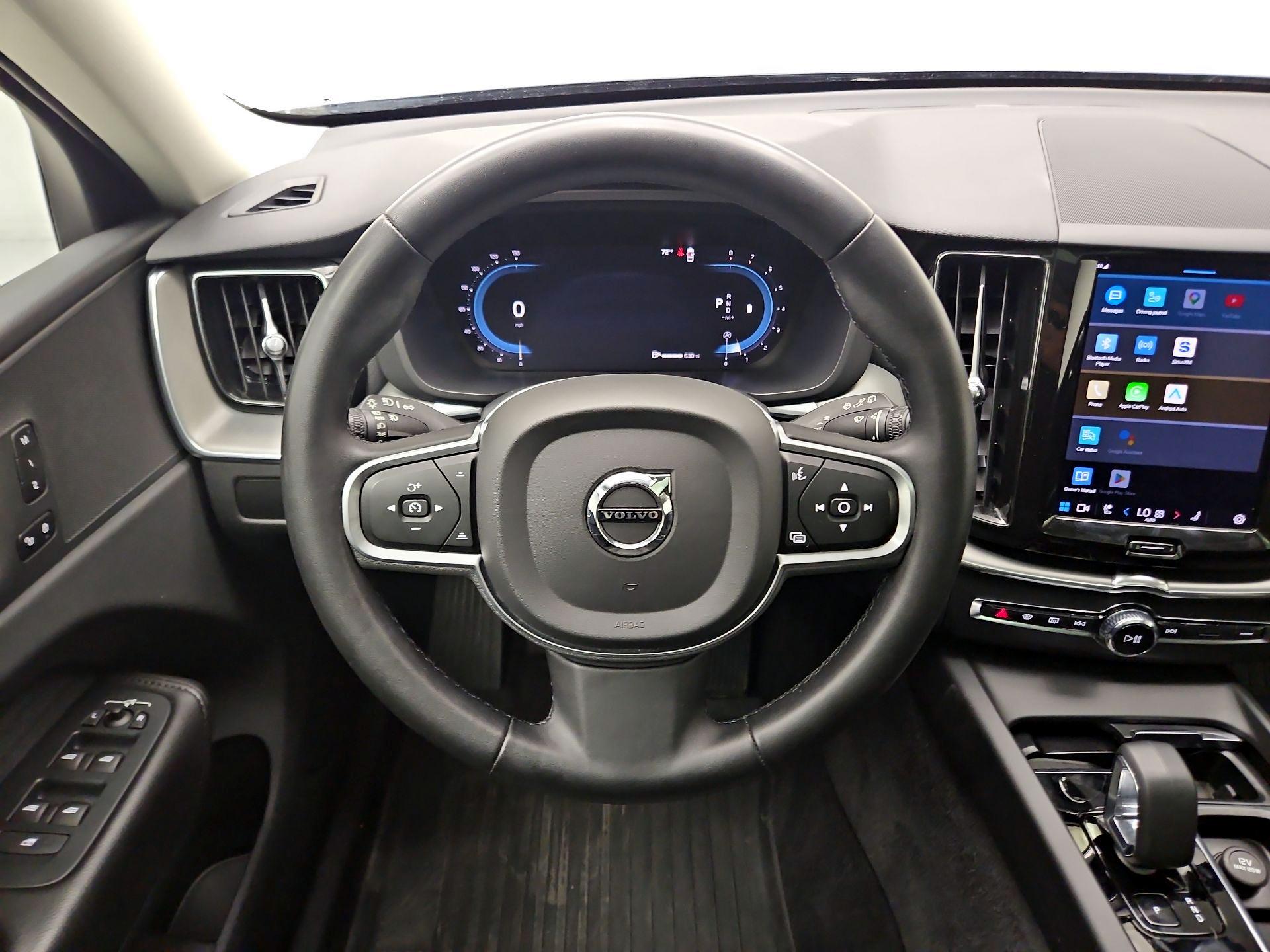 Thumbnail: 2023 Volvo XC60 - 10