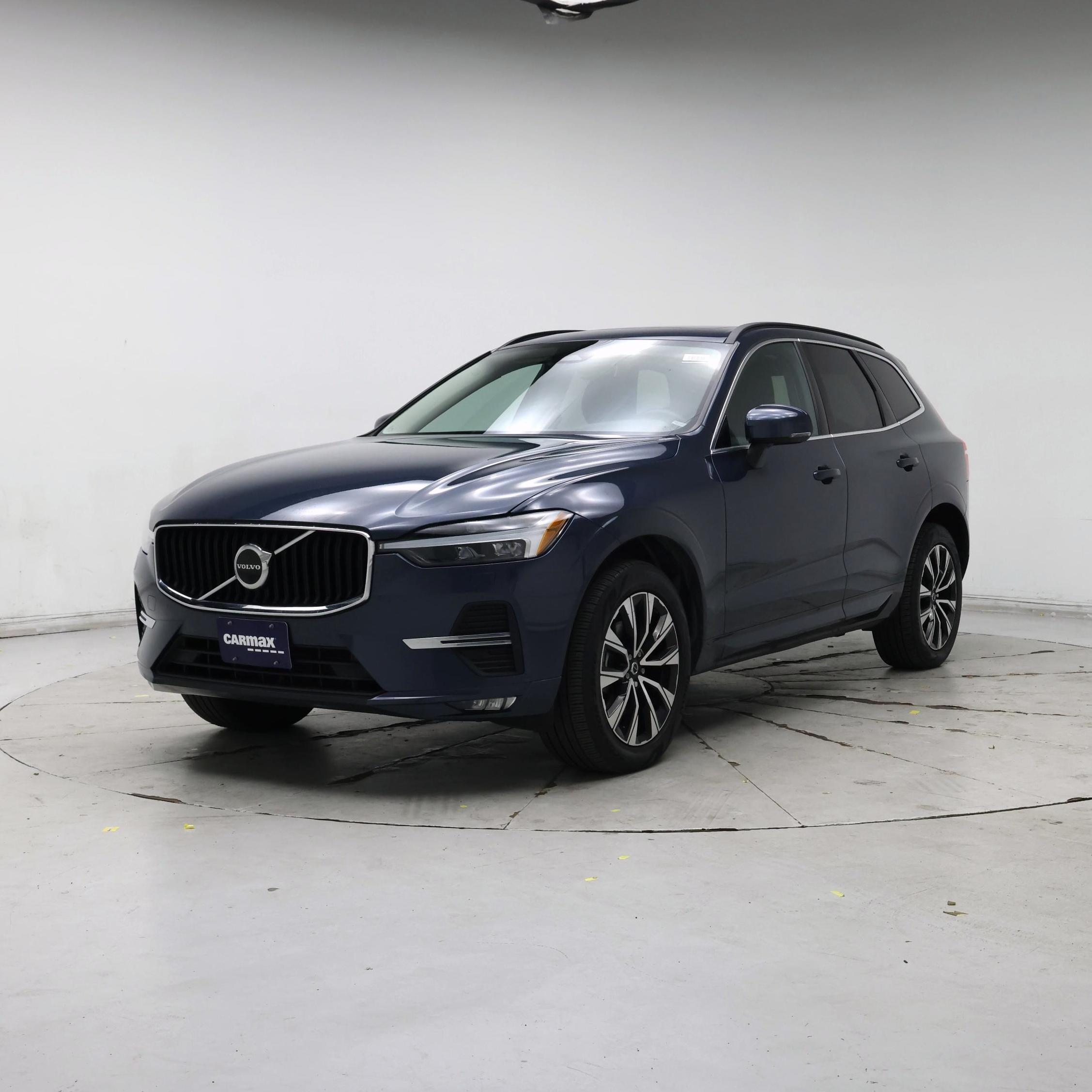 Thumbnail: 2023 Volvo XC60 - 4