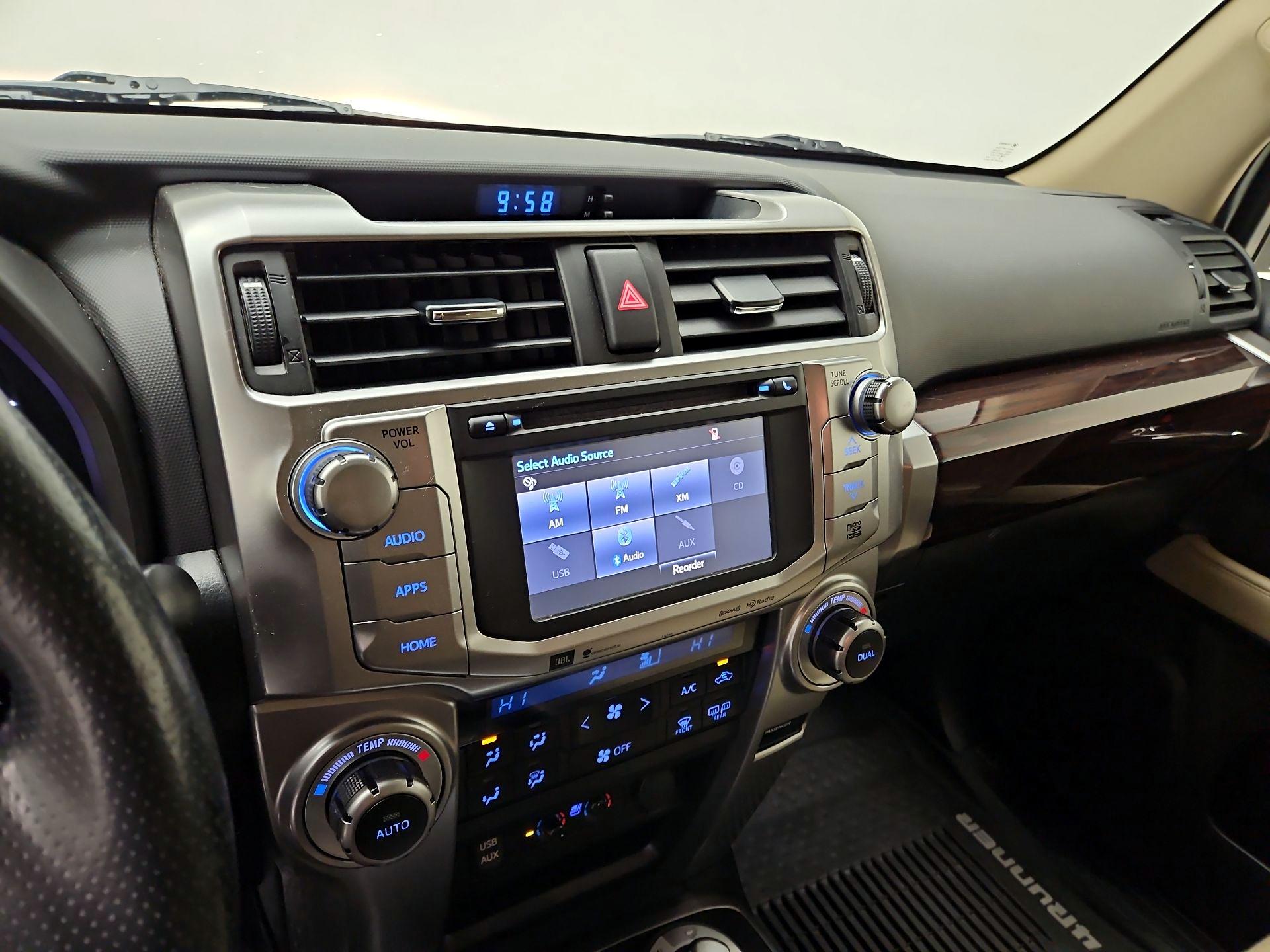 Thumbnail: 2018 Toyota 4Runner - 15