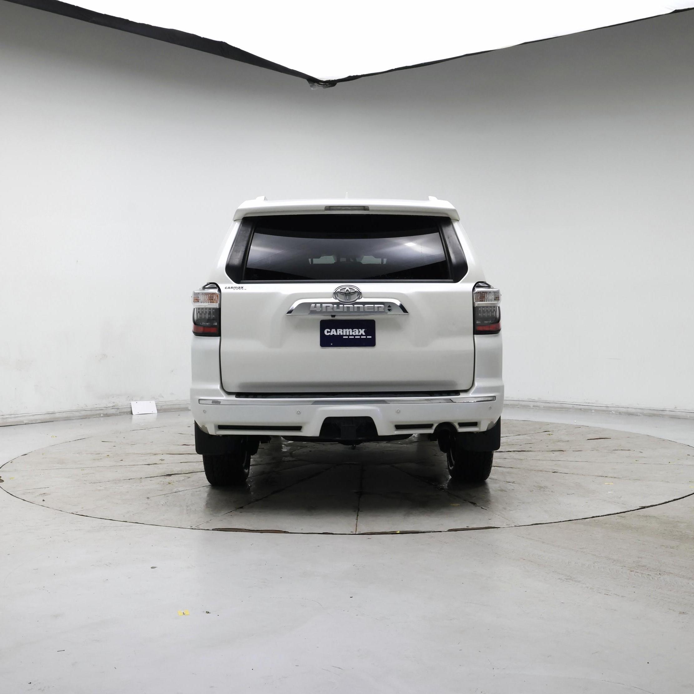 Thumbnail: 2018 Toyota 4Runner - 6
