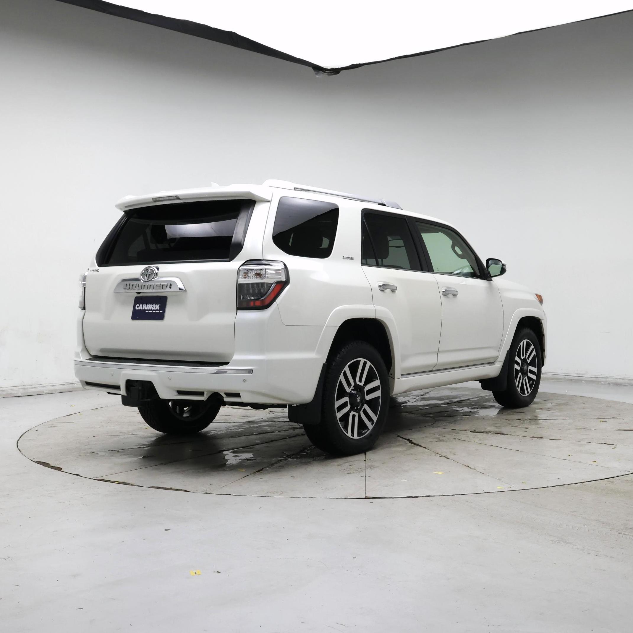 Thumbnail: 2018 Toyota 4Runner - 8