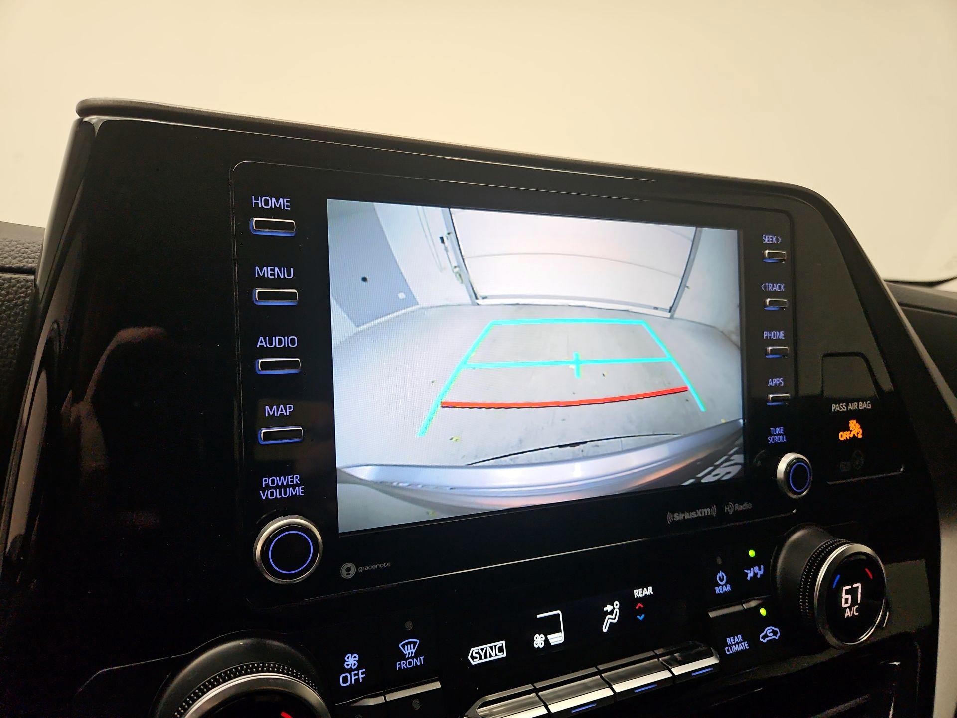 Thumbnail: 2022 Toyota Highlander - 14