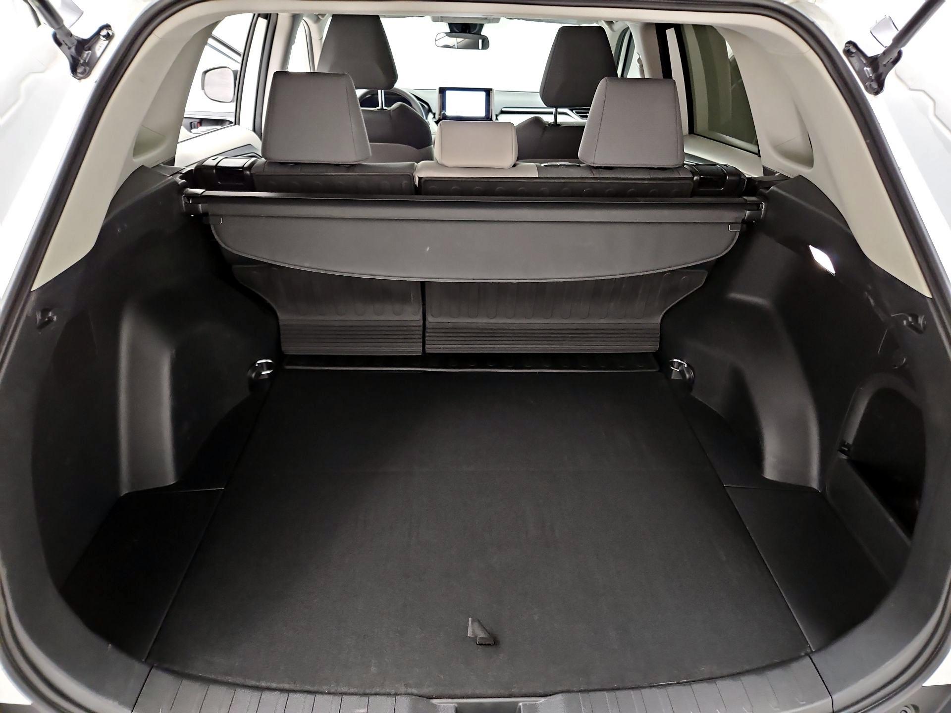 Thumbnail: 2025 Toyota RAV4 - 20