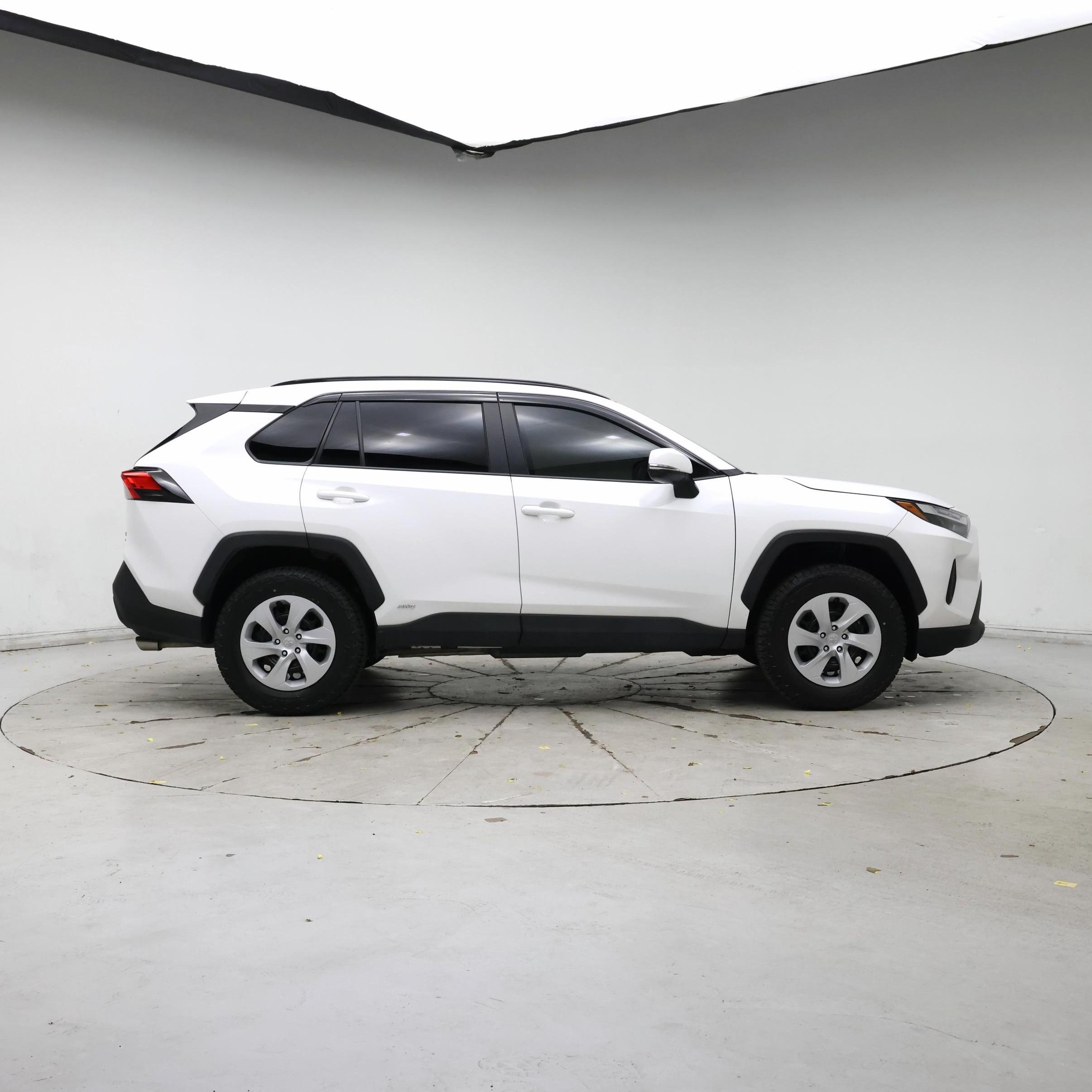 Thumbnail: 2025 Toyota RAV4 - 7