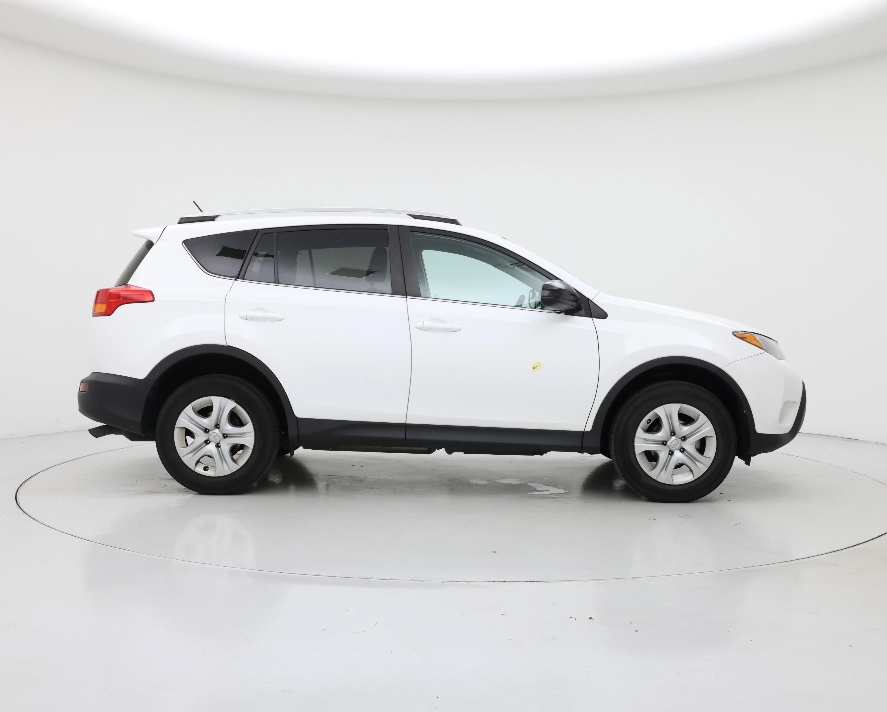 Thumbnail: 2015 Toyota RAV4 - 7