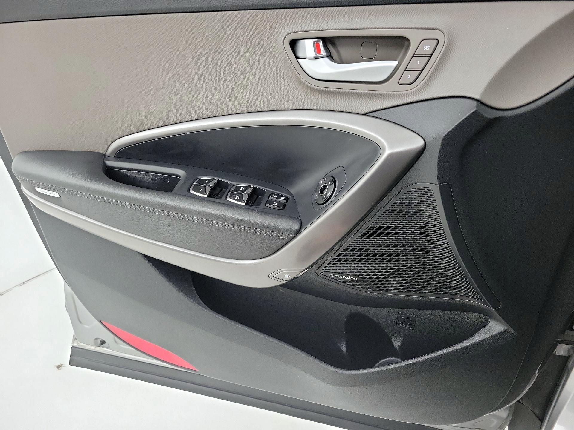 Thumbnail: 2015 Hyundai Santa Fe - 12