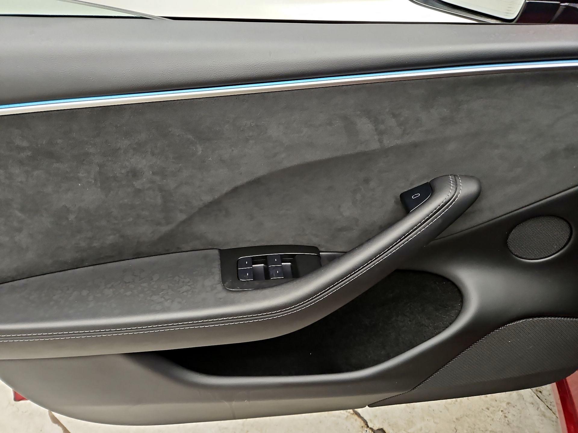 Thumbnail: 2025 Tesla Model 3 - 12