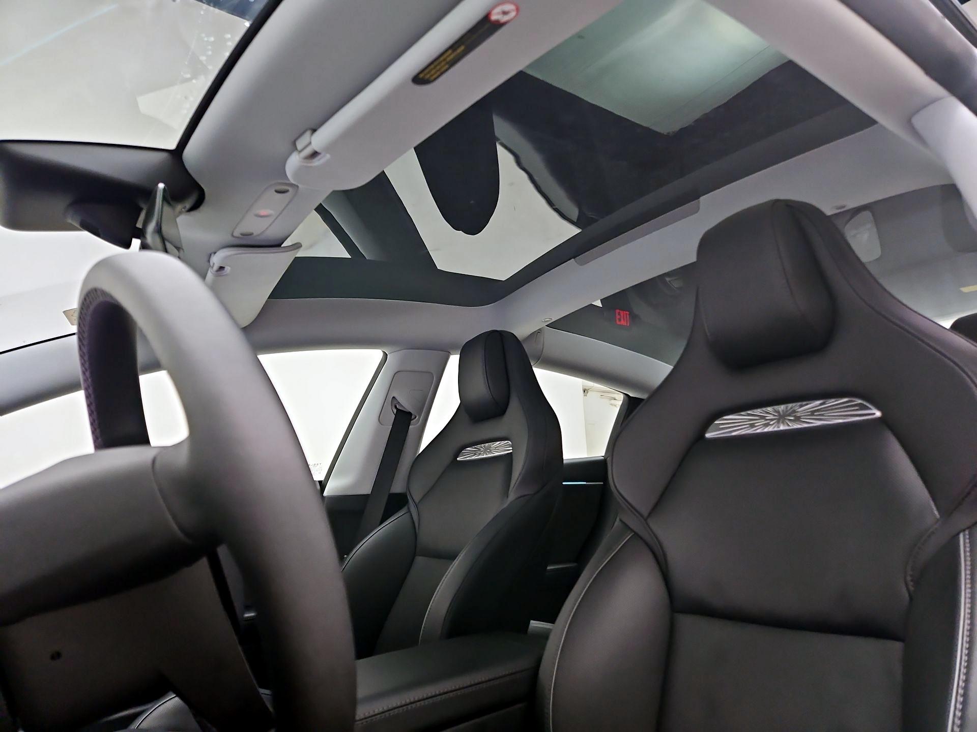 Thumbnail: 2025 Tesla Model 3 - 18