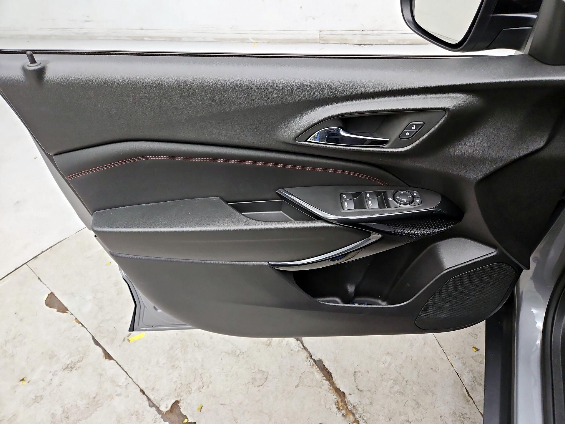 Thumbnail: 2024 Chevrolet Trax - 12