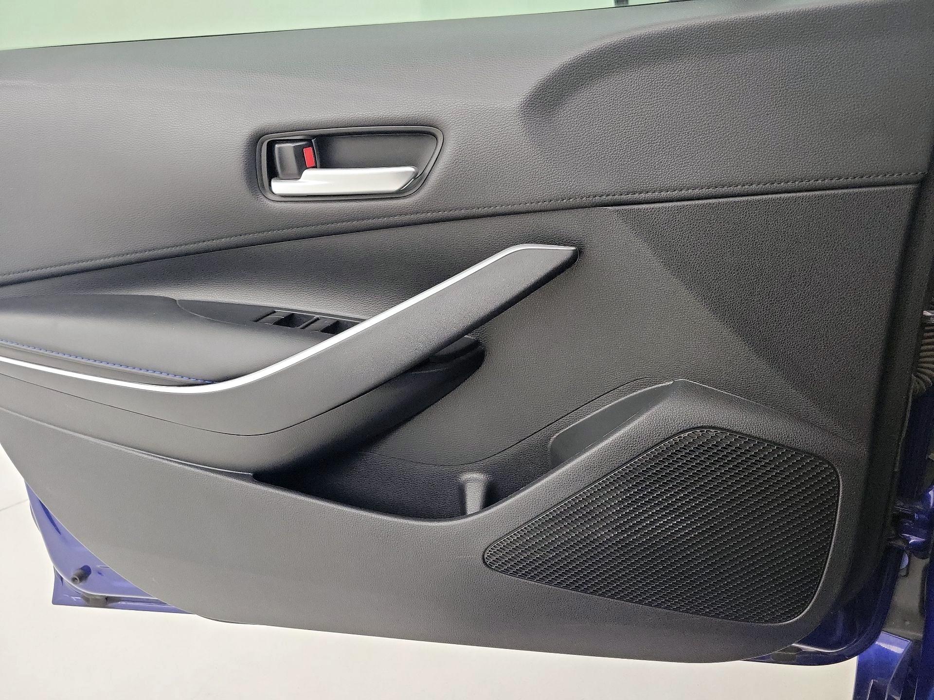 Thumbnail: 2020 Toyota Corolla - 12