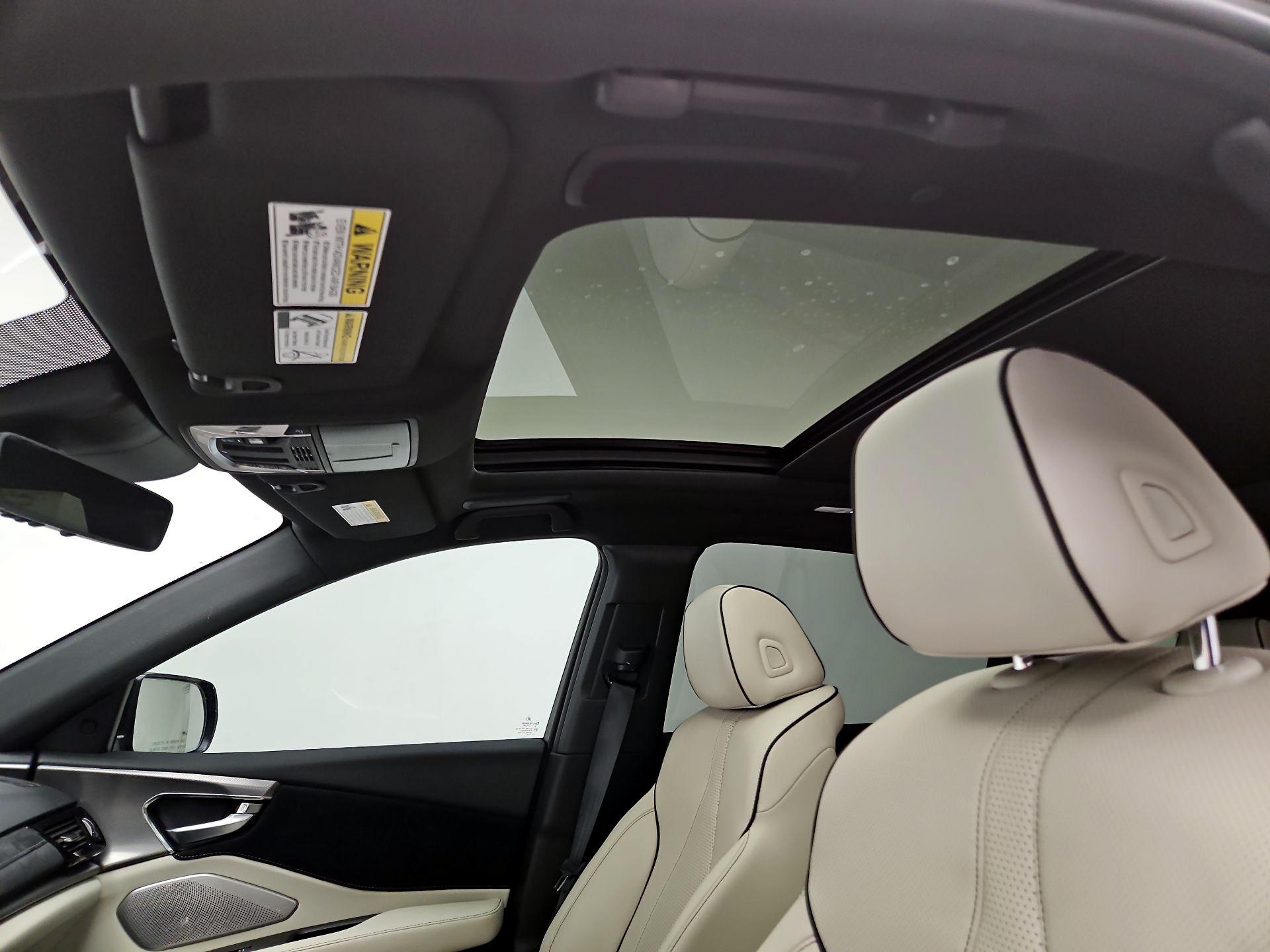 Thumbnail: 2025 Acura RDX - 20