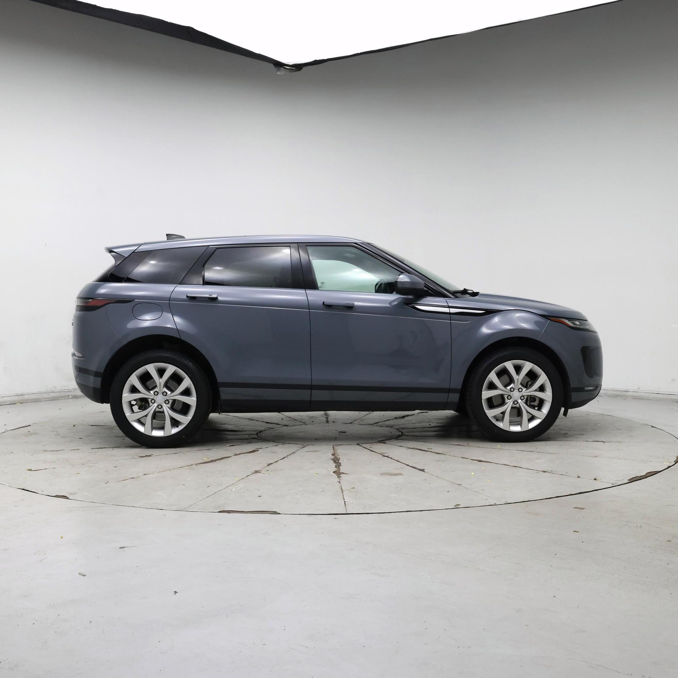 Thumbnail: 2023 Land Rover Range Rover Evoque - 7