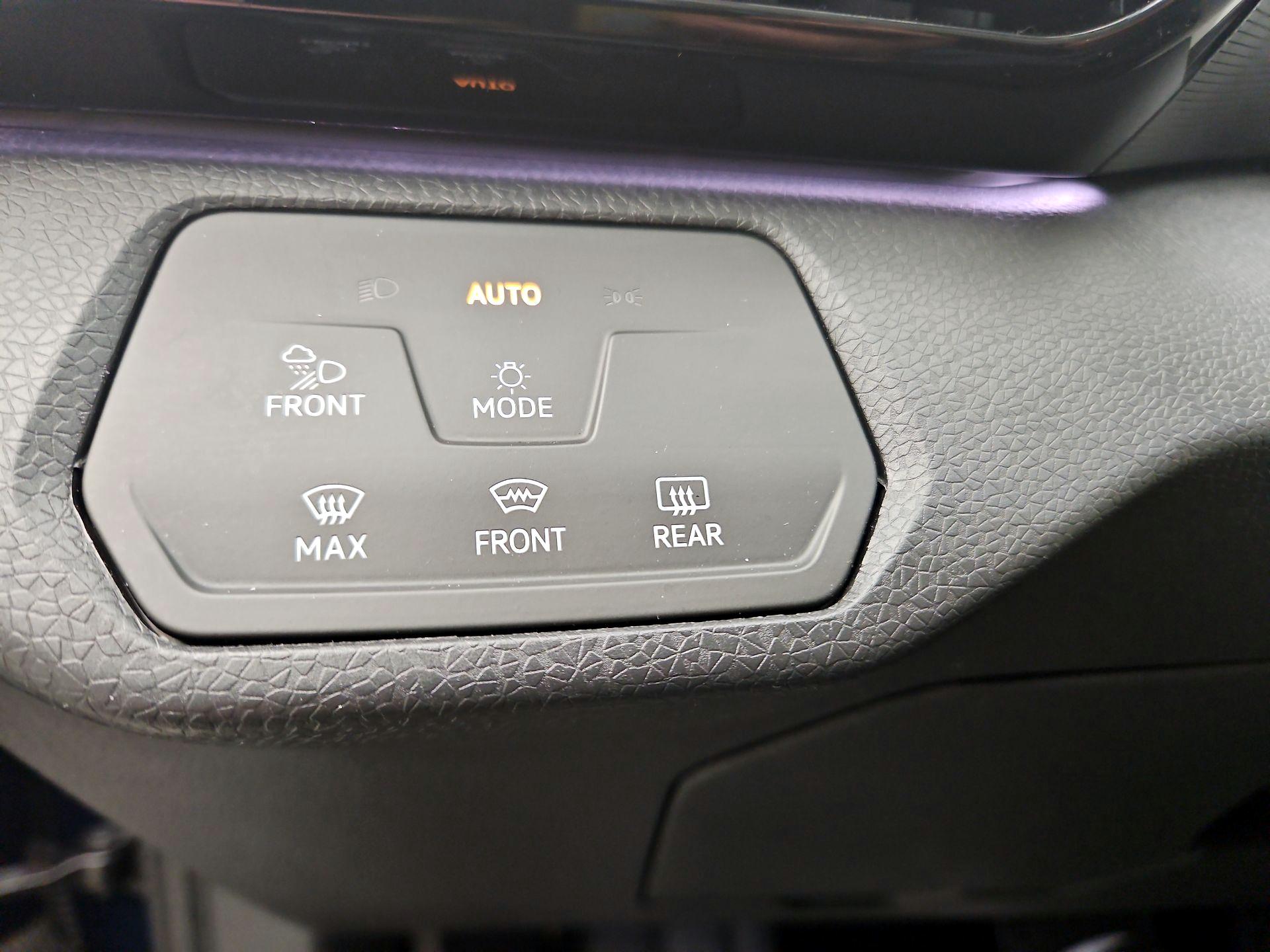 Thumbnail: 2023 Volkswagen ID.4 - 13