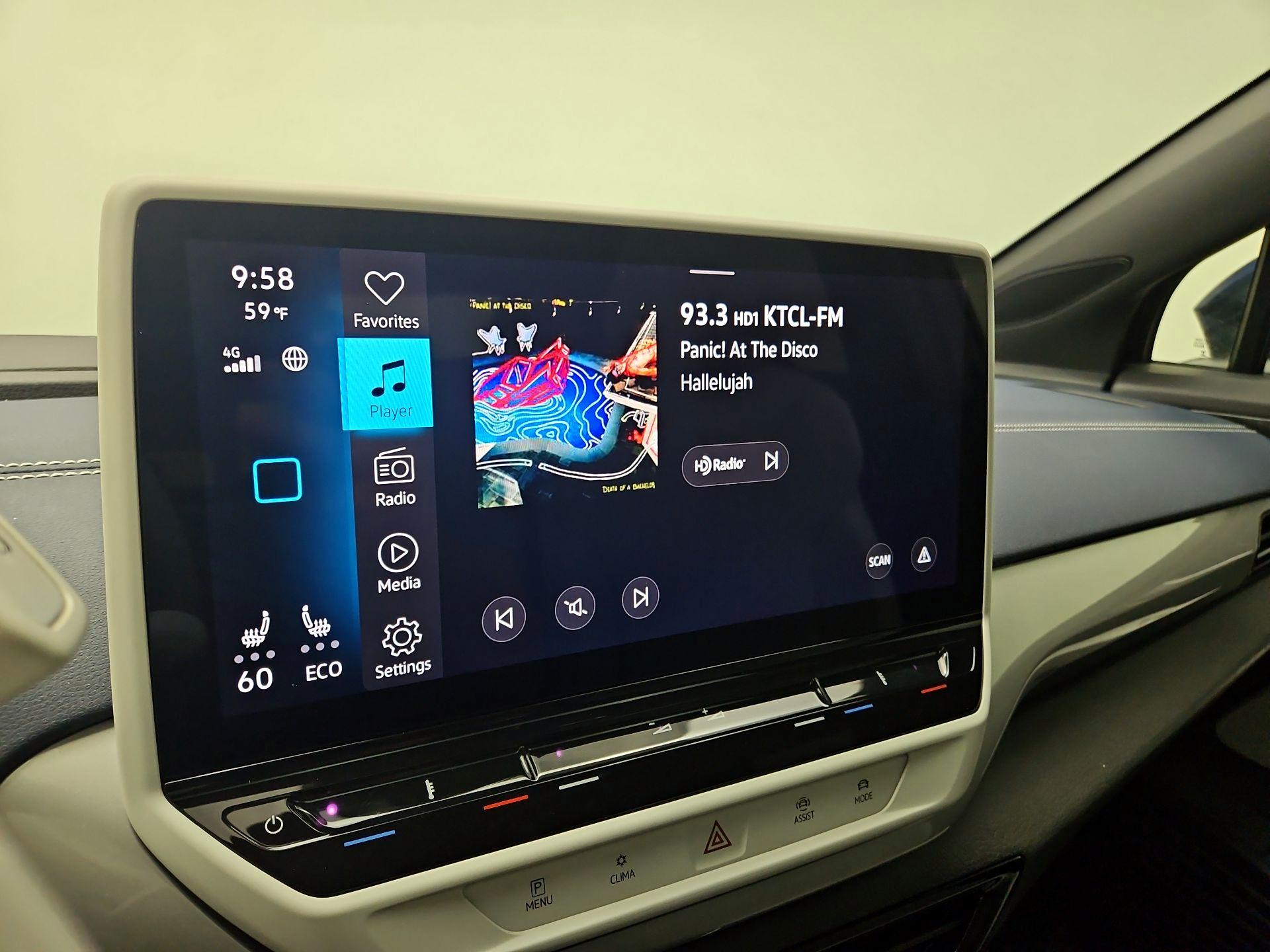 Thumbnail: 2023 Volkswagen ID.4 - 16