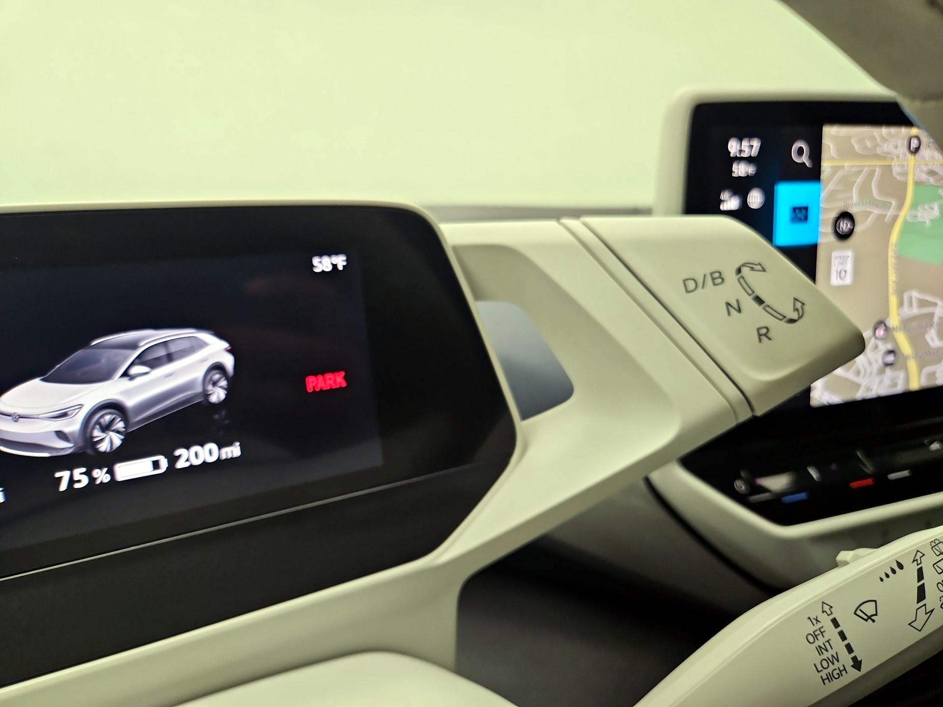 Thumbnail: 2023 Volkswagen ID.4 - 18