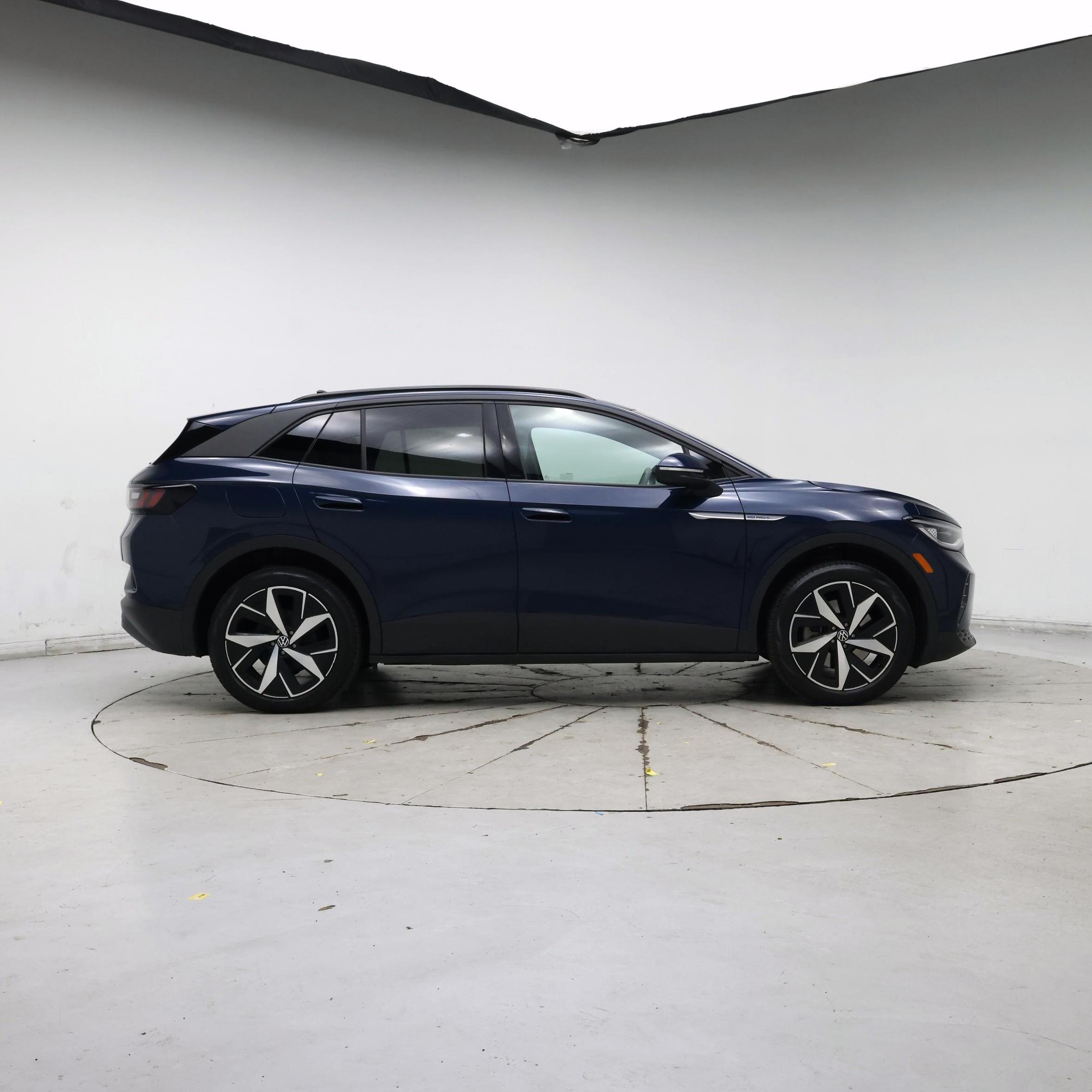 Thumbnail: 2023 Volkswagen ID.4 - 7