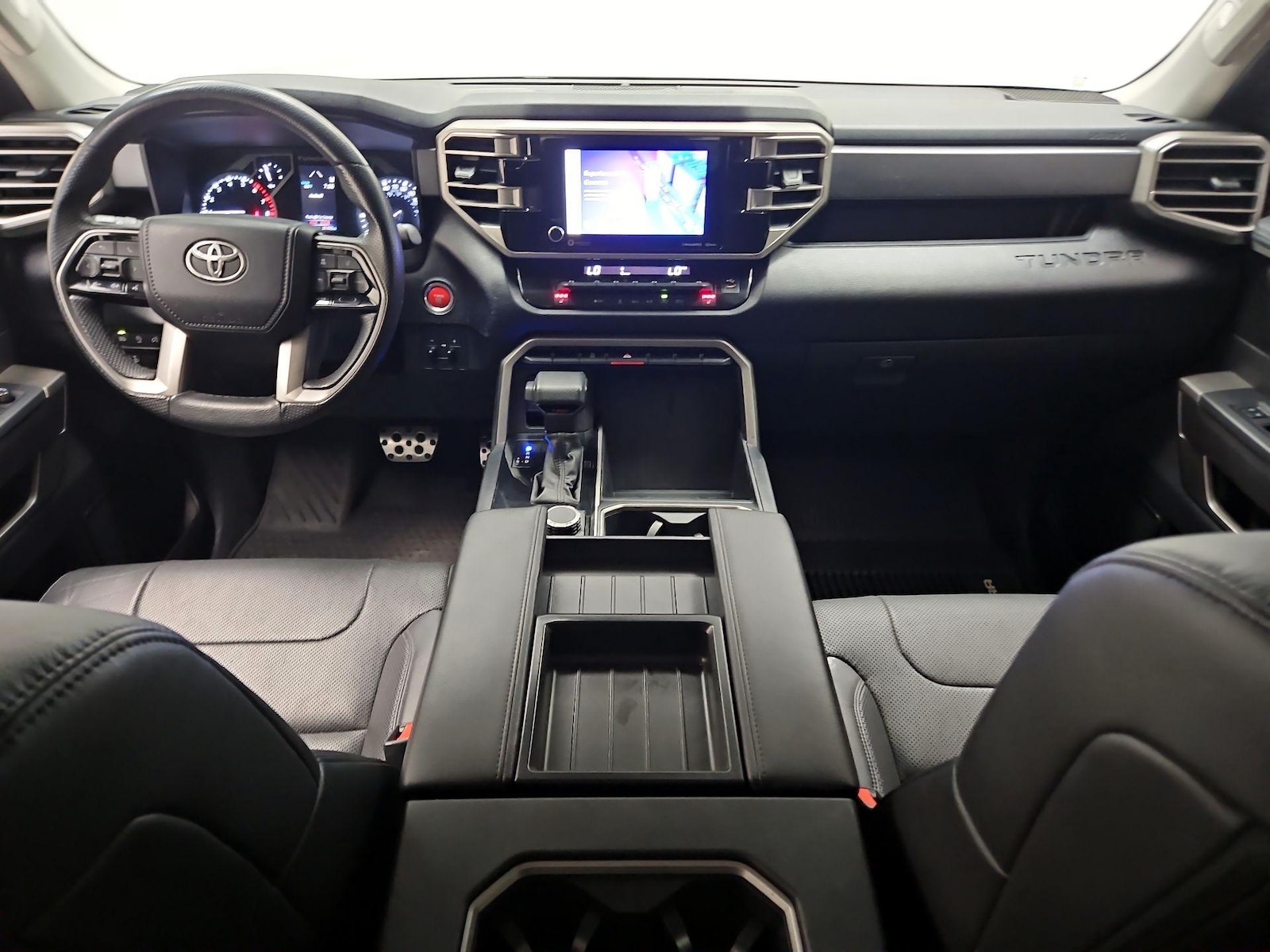 2022 Toyota Tundra SR5 - Photo 8
