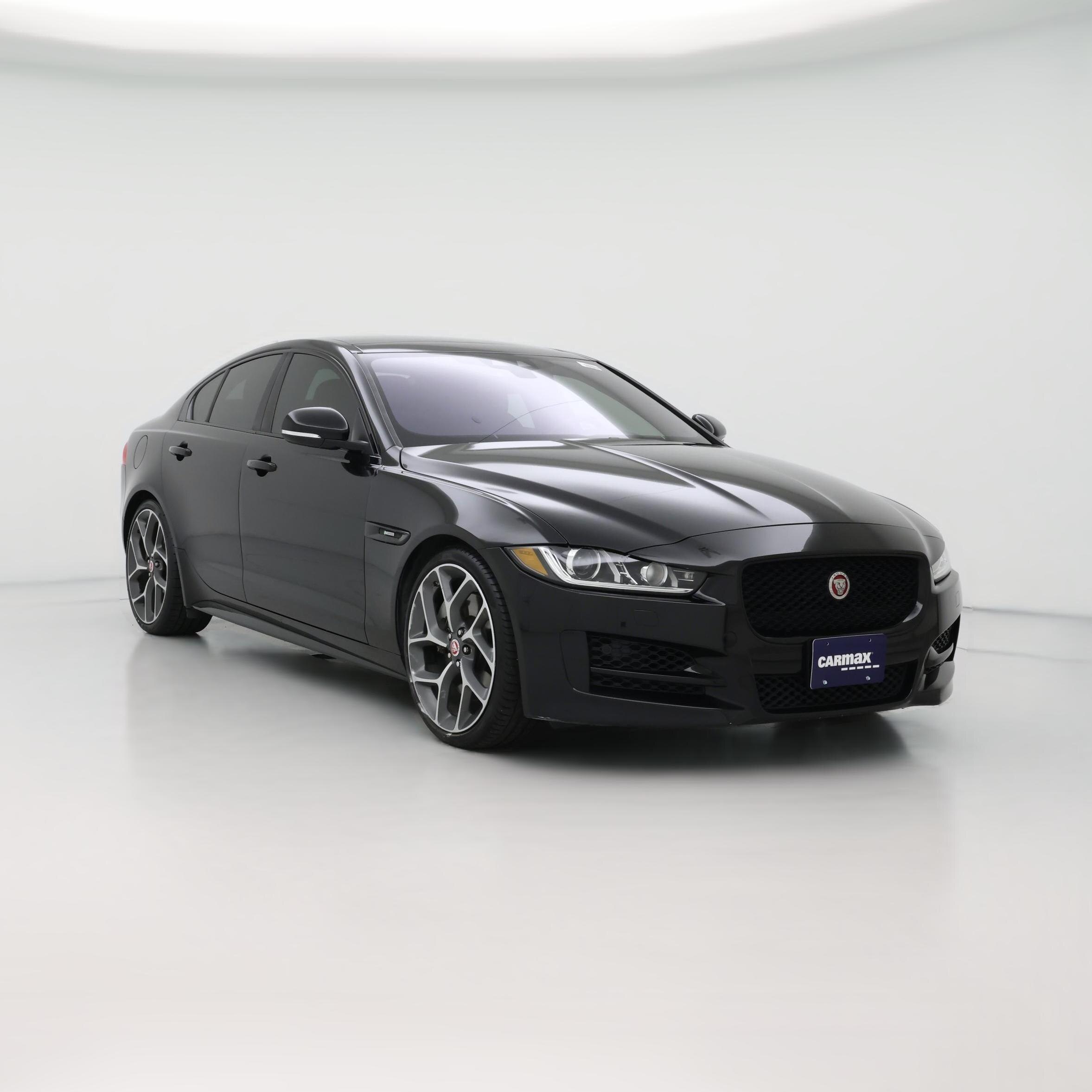 Thumbnail: 2017 Jaguar XE - 1
