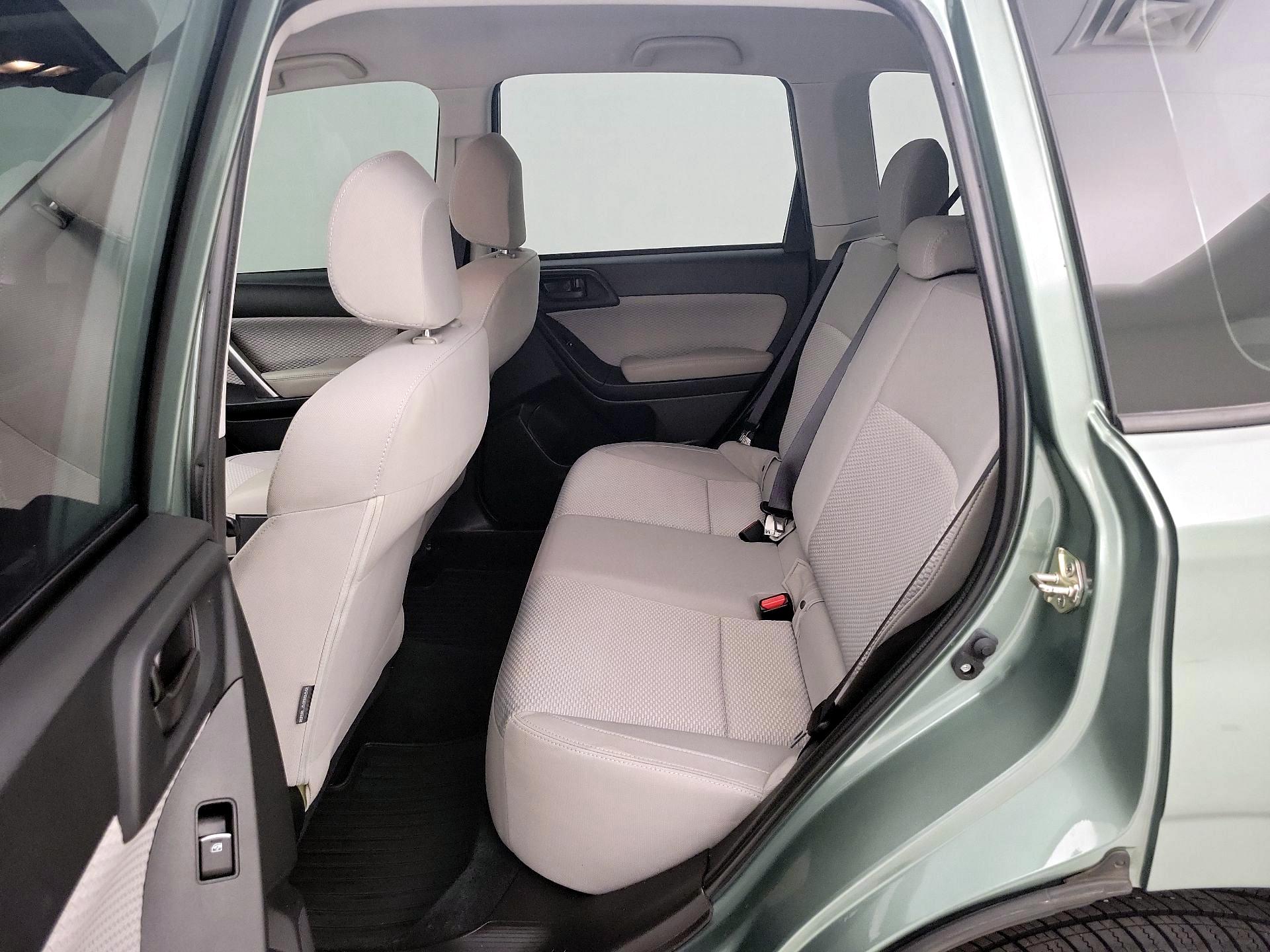 Thumbnail: 2018 Subaru Forester - 19