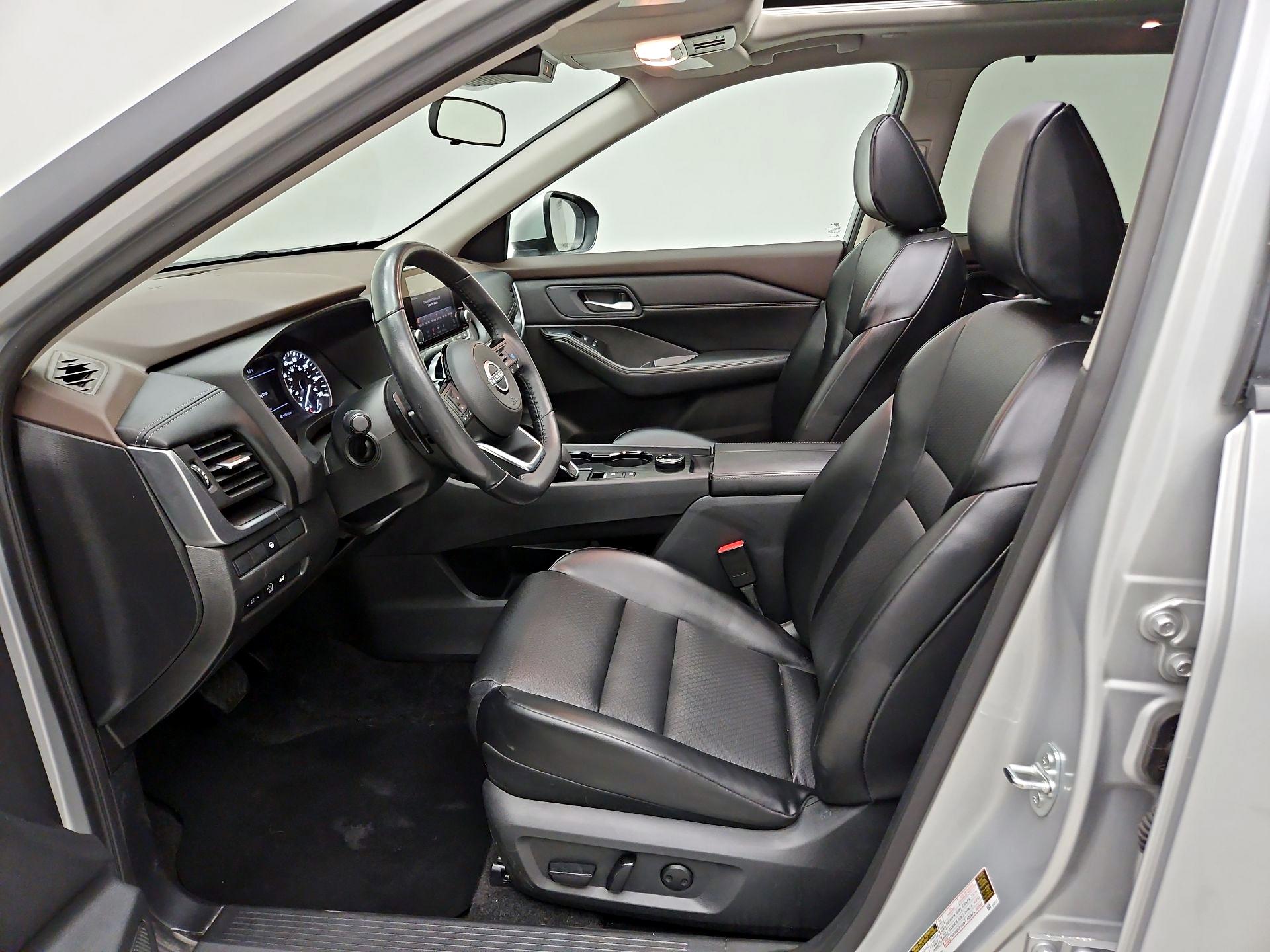 Thumbnail: 2023 Nissan Rogue - 9