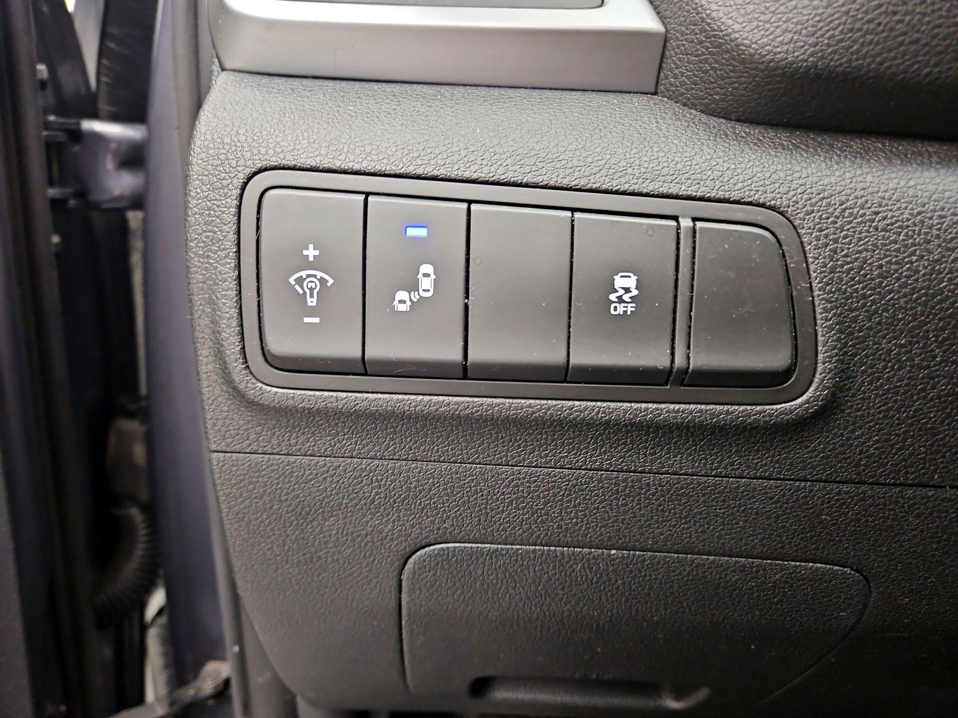 Thumbnail: 2017 Hyundai Tucson - 13