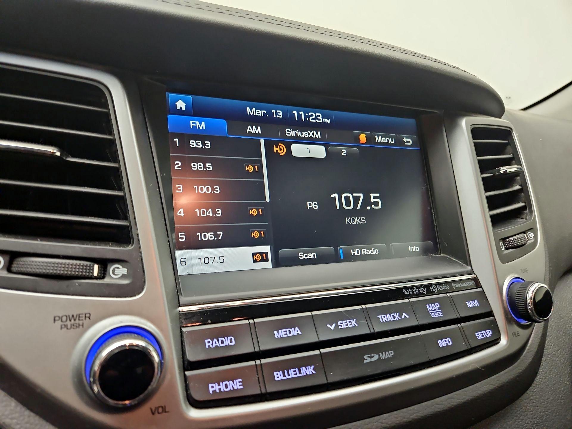 Thumbnail: 2017 Hyundai Tucson - 16