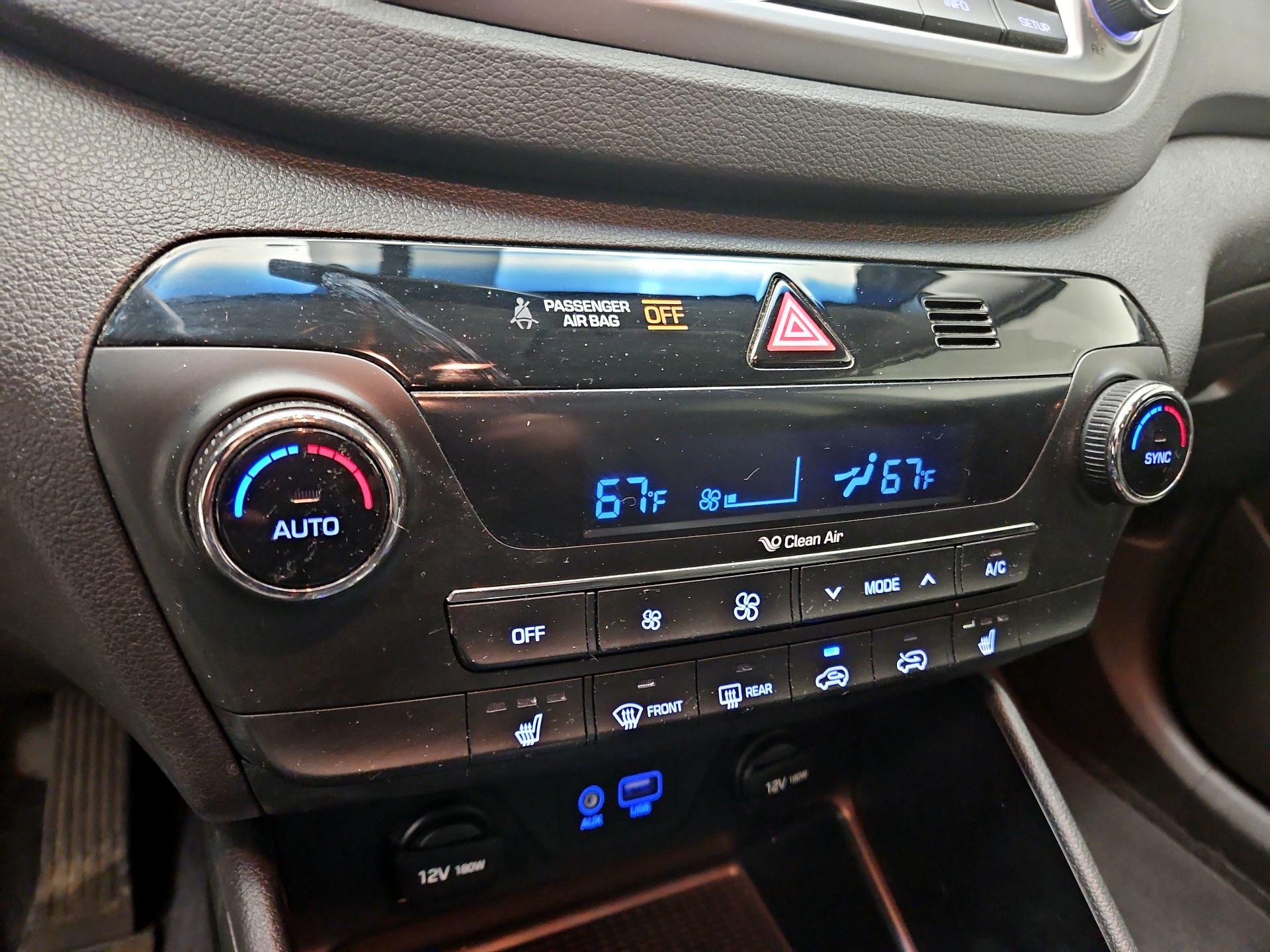 Thumbnail: 2017 Hyundai Tucson - 17