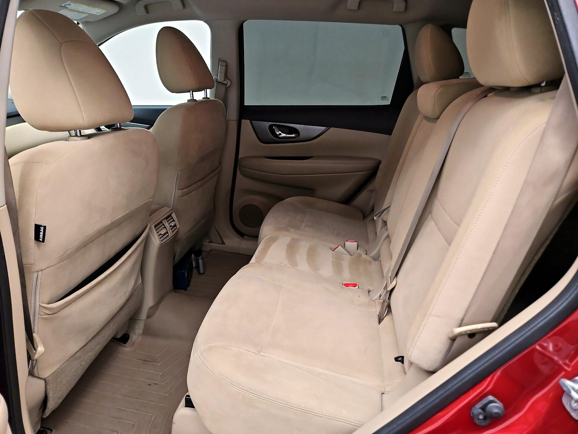Thumbnail: 2015 Nissan Rogue - 19