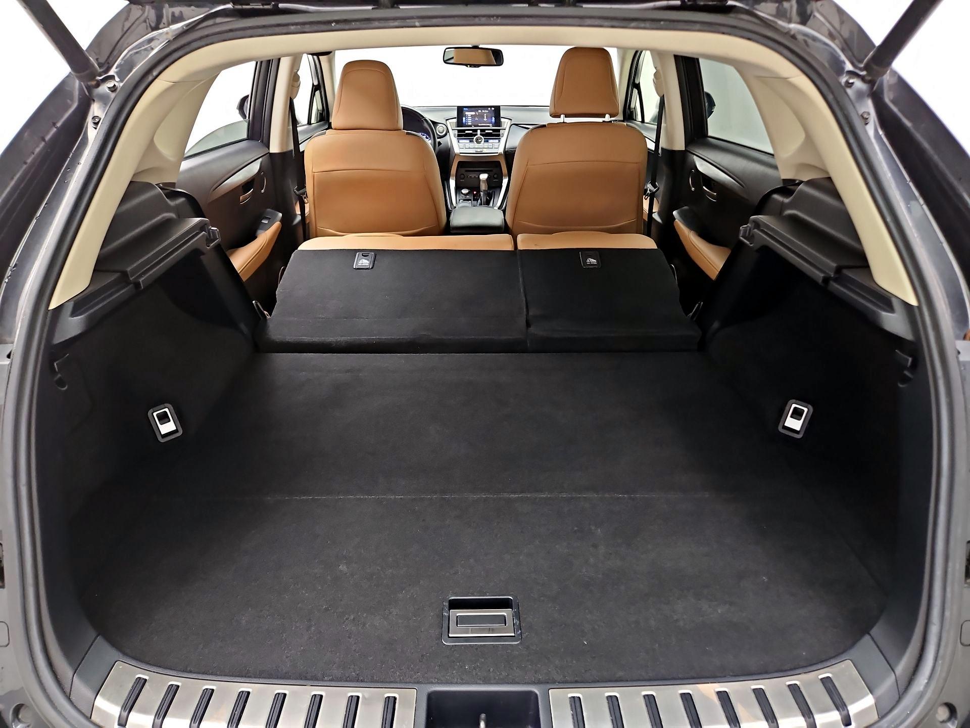 Thumbnail: 2016 Lexus NX - 19