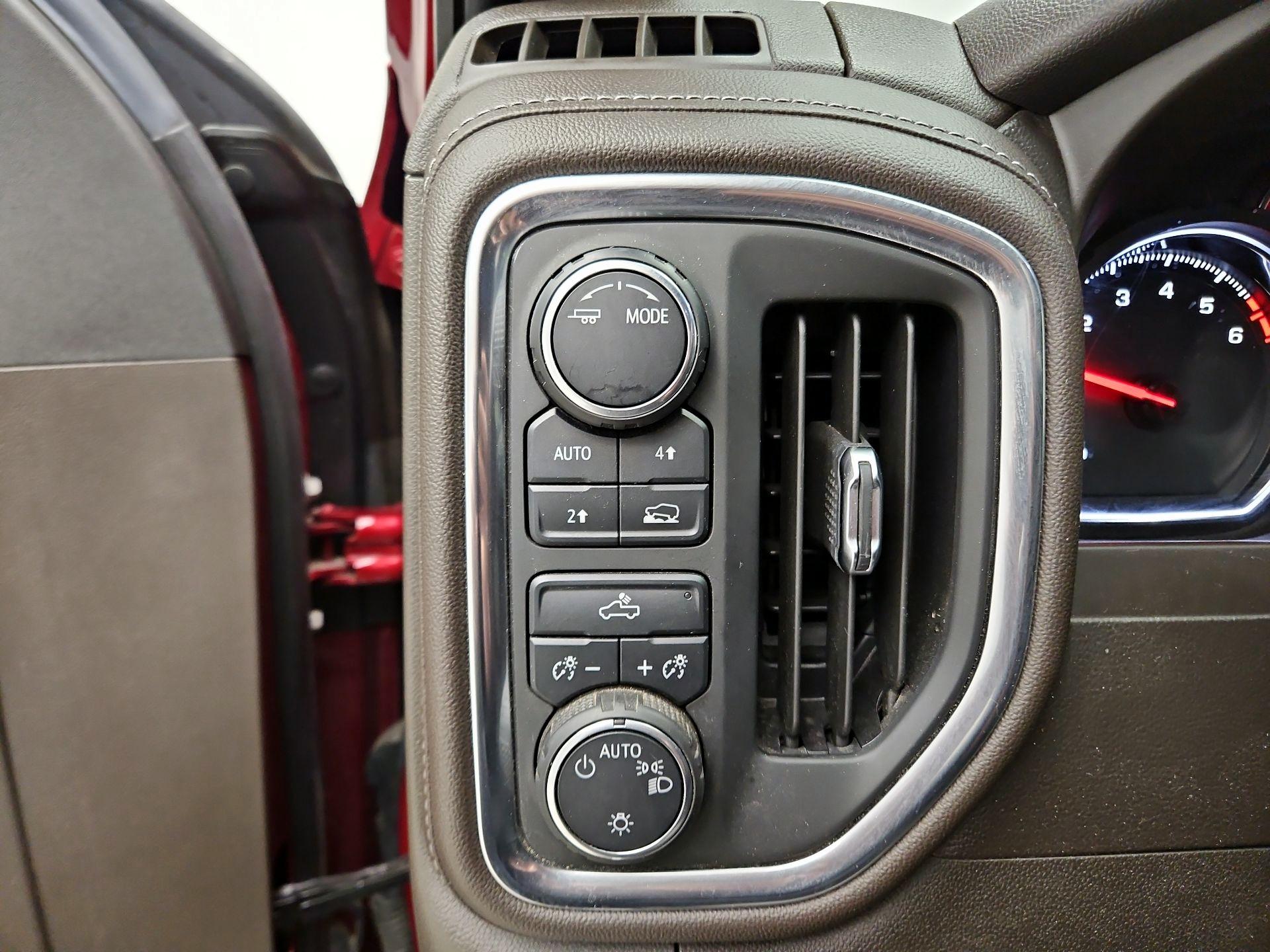 Thumbnail: 2020 Chevrolet Silverado 1500 - 13