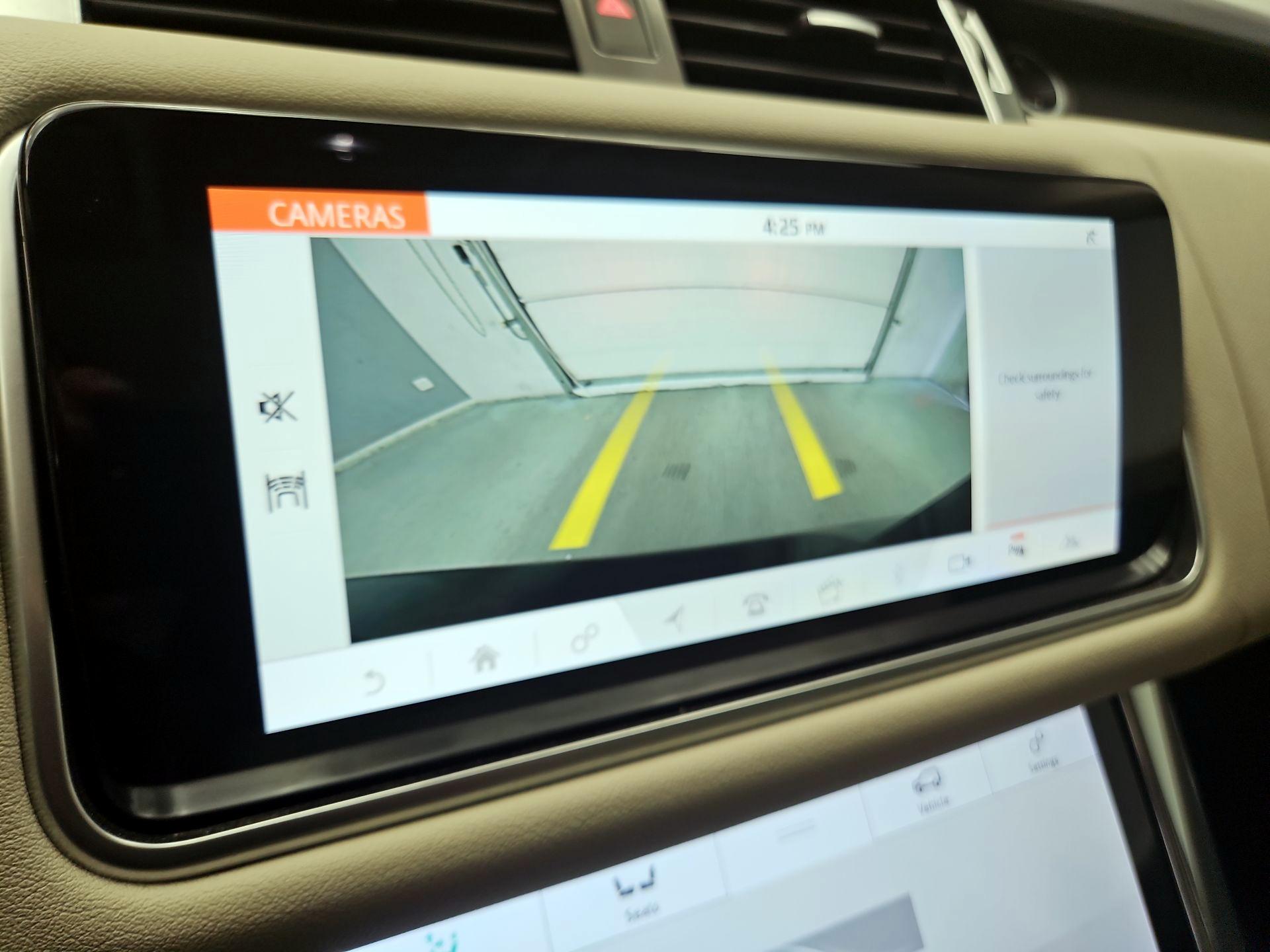 Thumbnail: 2020 Land Rover Range Rover Sport - 13