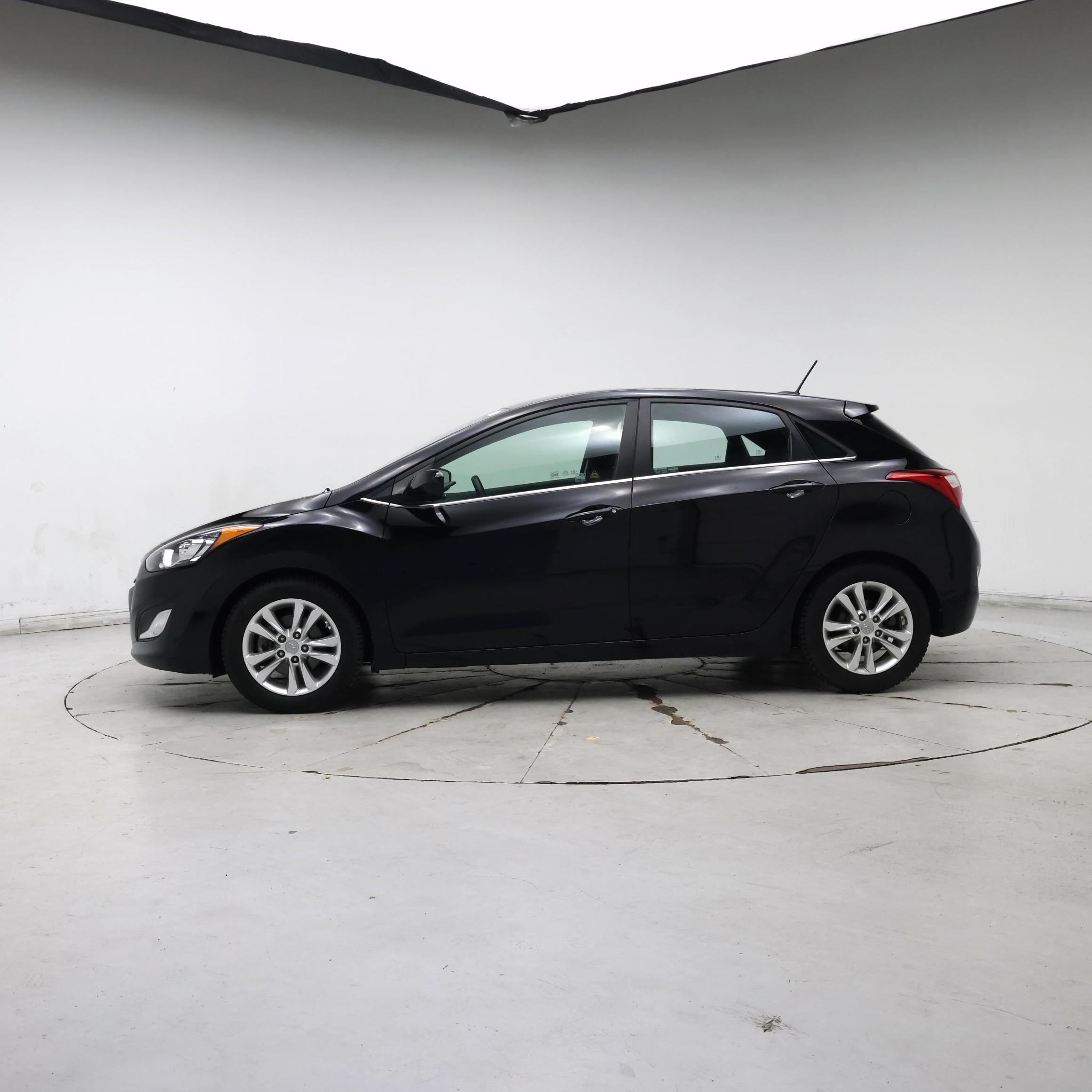 Thumbnail: 2014 Hyundai Elantra - 3