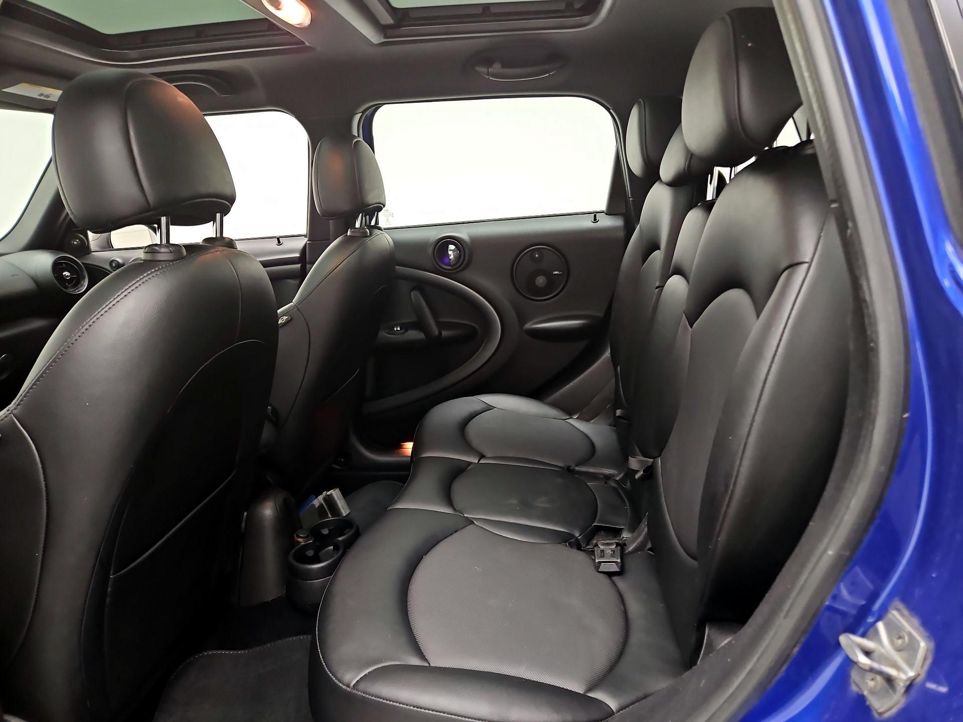 Thumbnail: 2016 MINI Cooper Countryman - 15