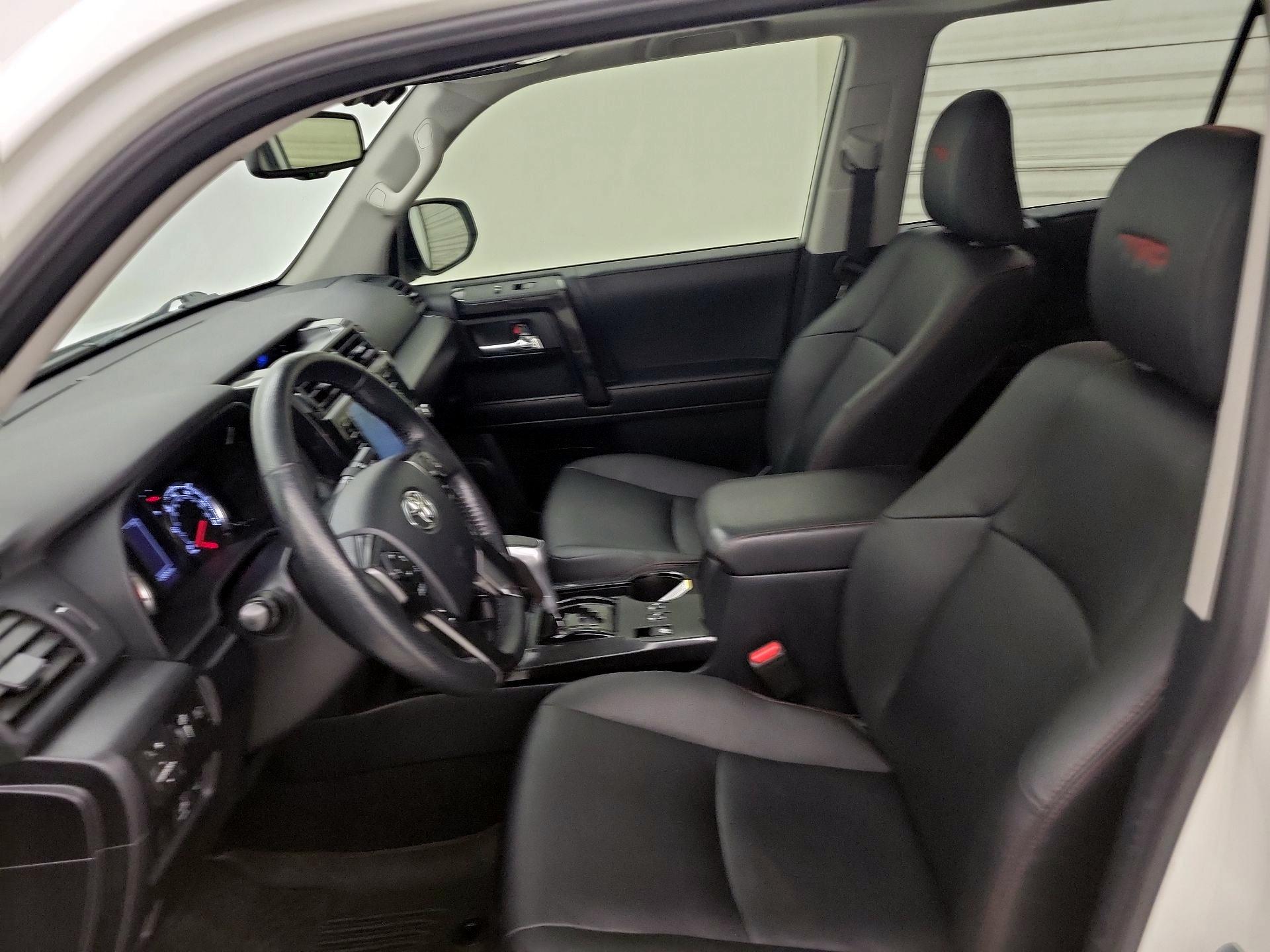 Thumbnail: 2023 Toyota 4Runner - 11