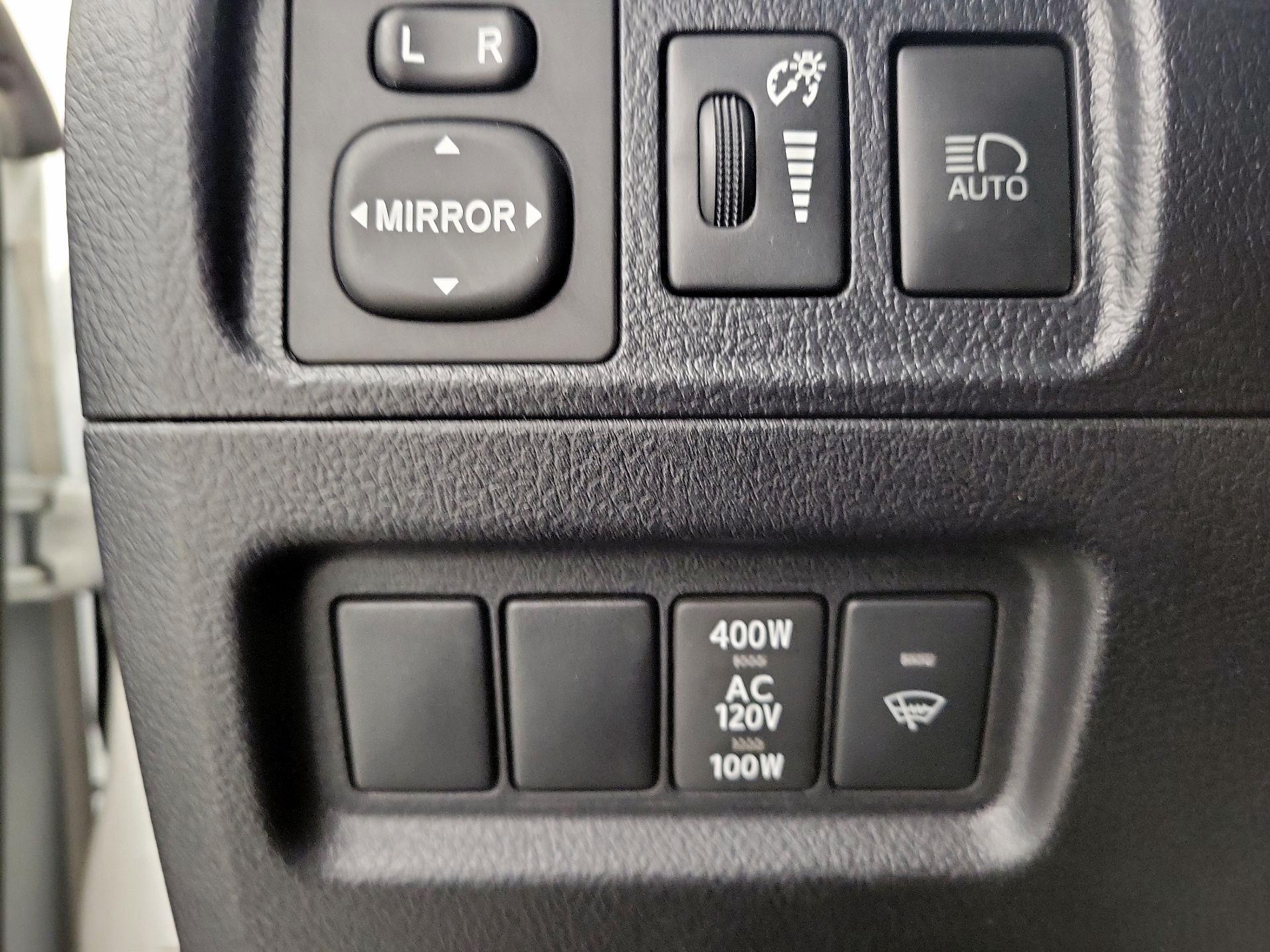 Thumbnail: 2023 Toyota 4Runner - 13