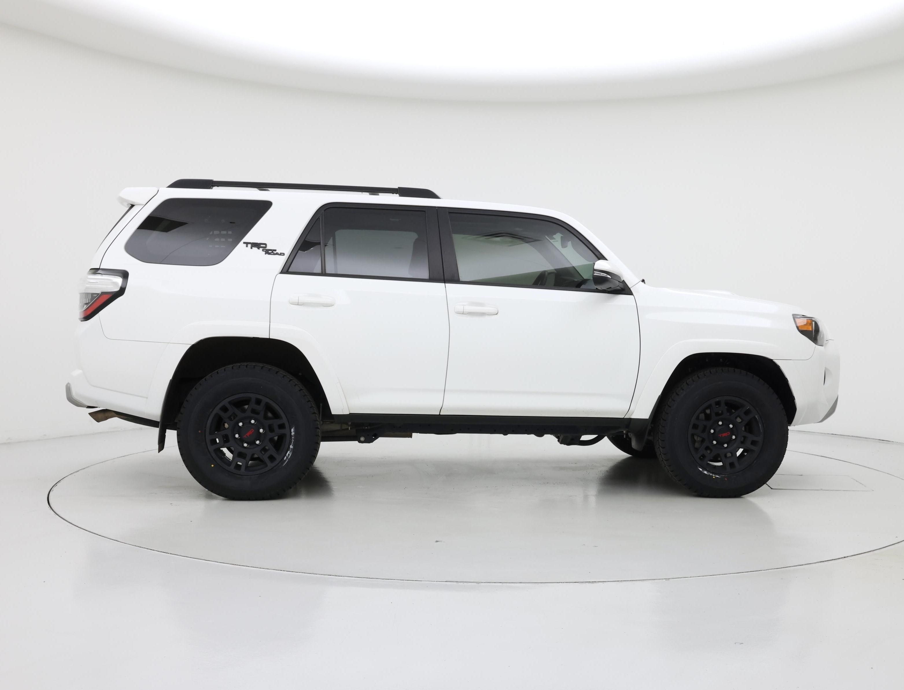 Thumbnail: 2023 Toyota 4Runner - 7