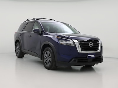2023 Nissan Pathfinder SV