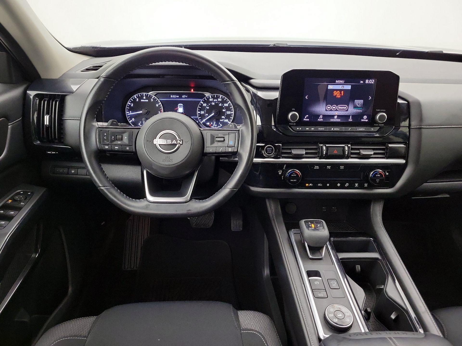 Thumbnail: 2023 Nissan Pathfinder - 10