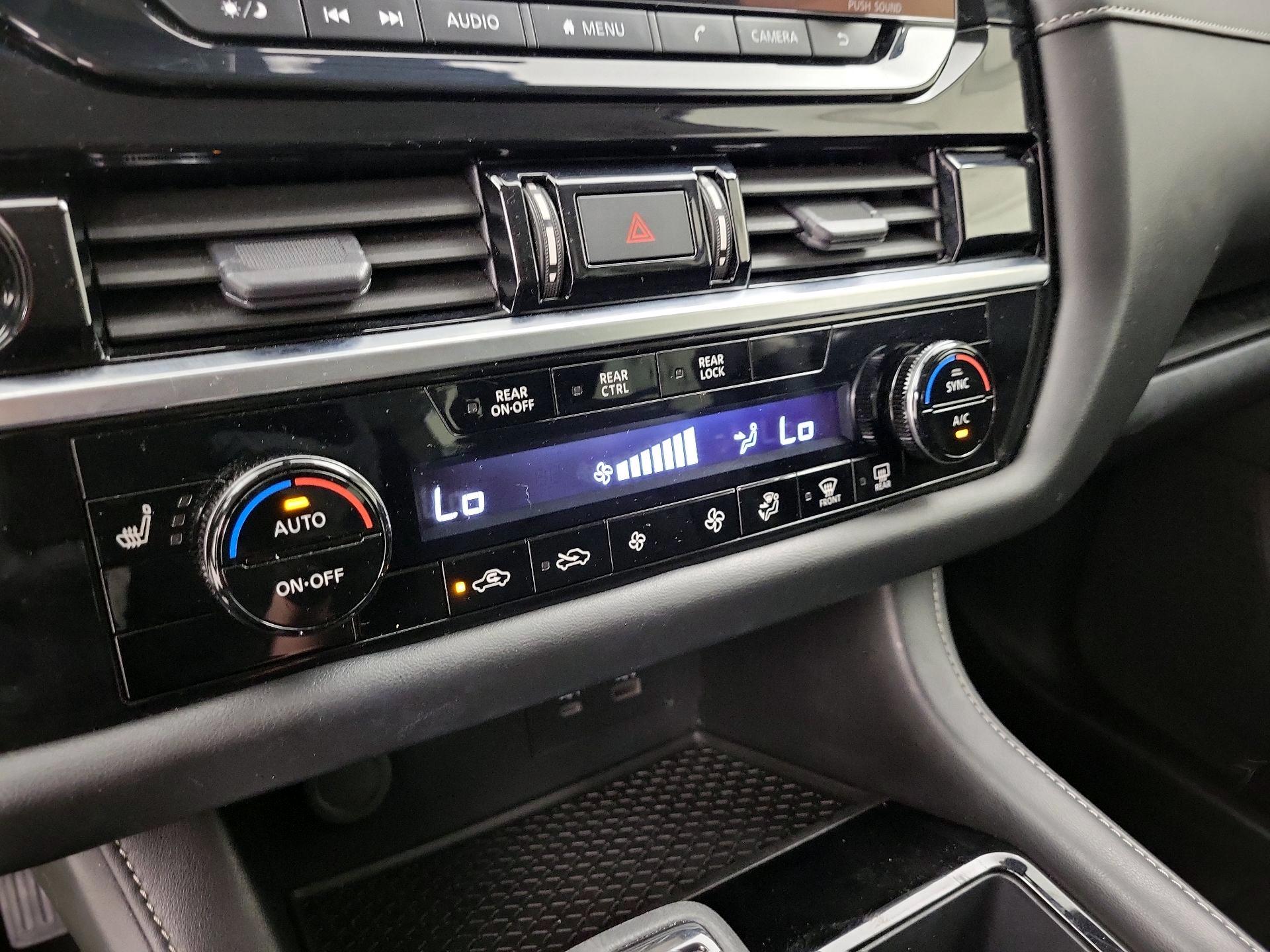 Thumbnail: 2023 Nissan Pathfinder - 16