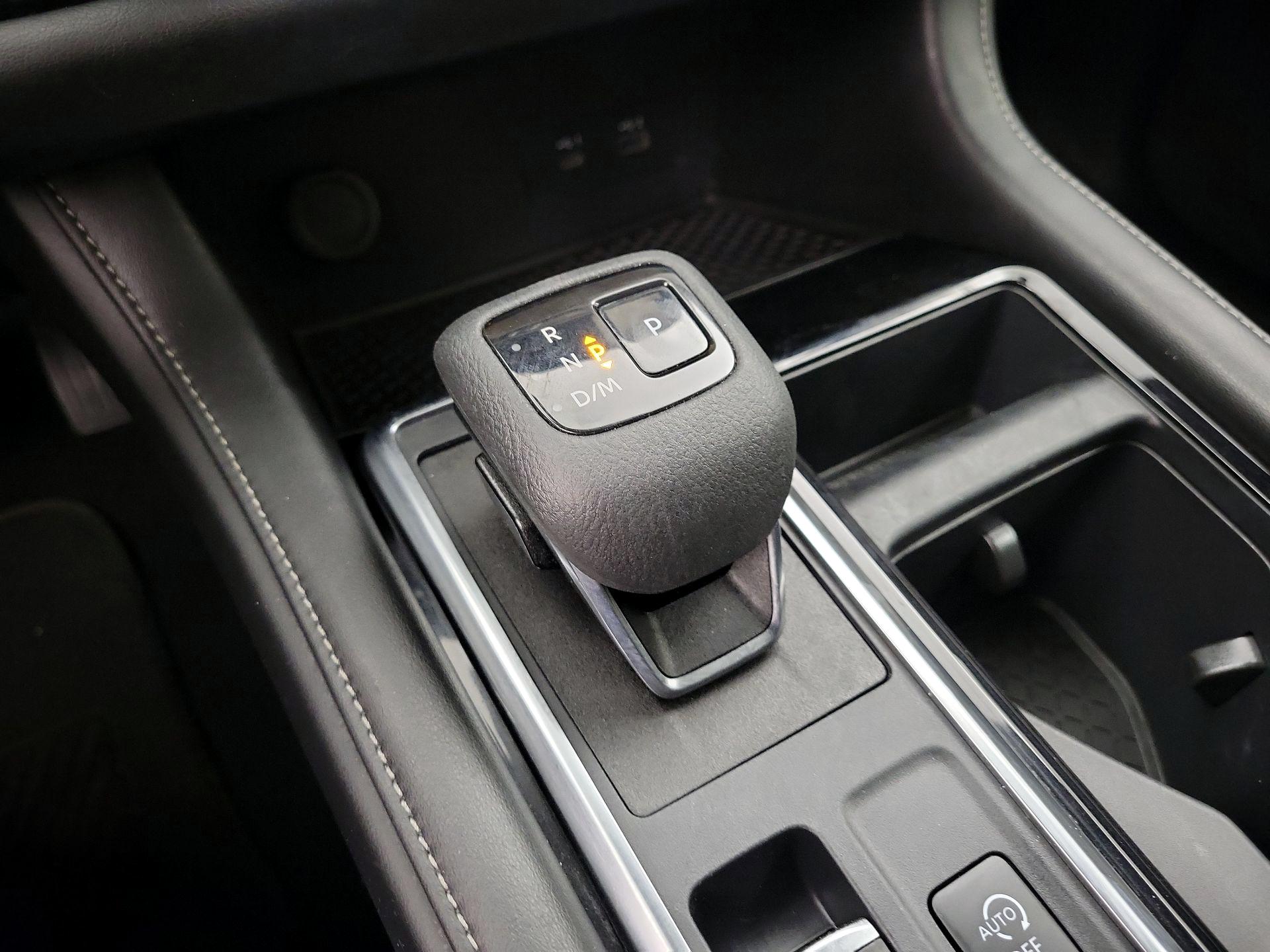 Thumbnail: 2023 Nissan Pathfinder - 17