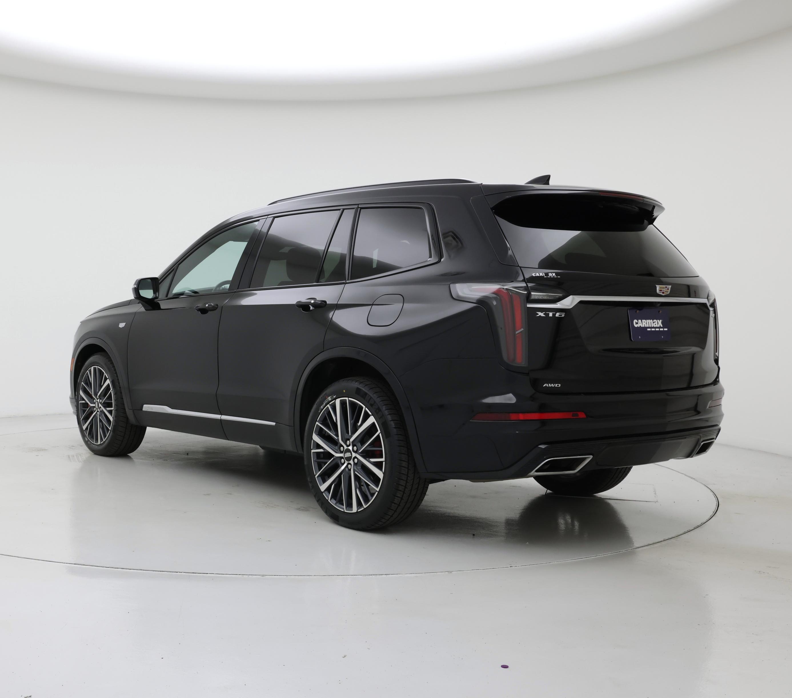 Thumbnail: 2023 Cadillac XT6 - 2
