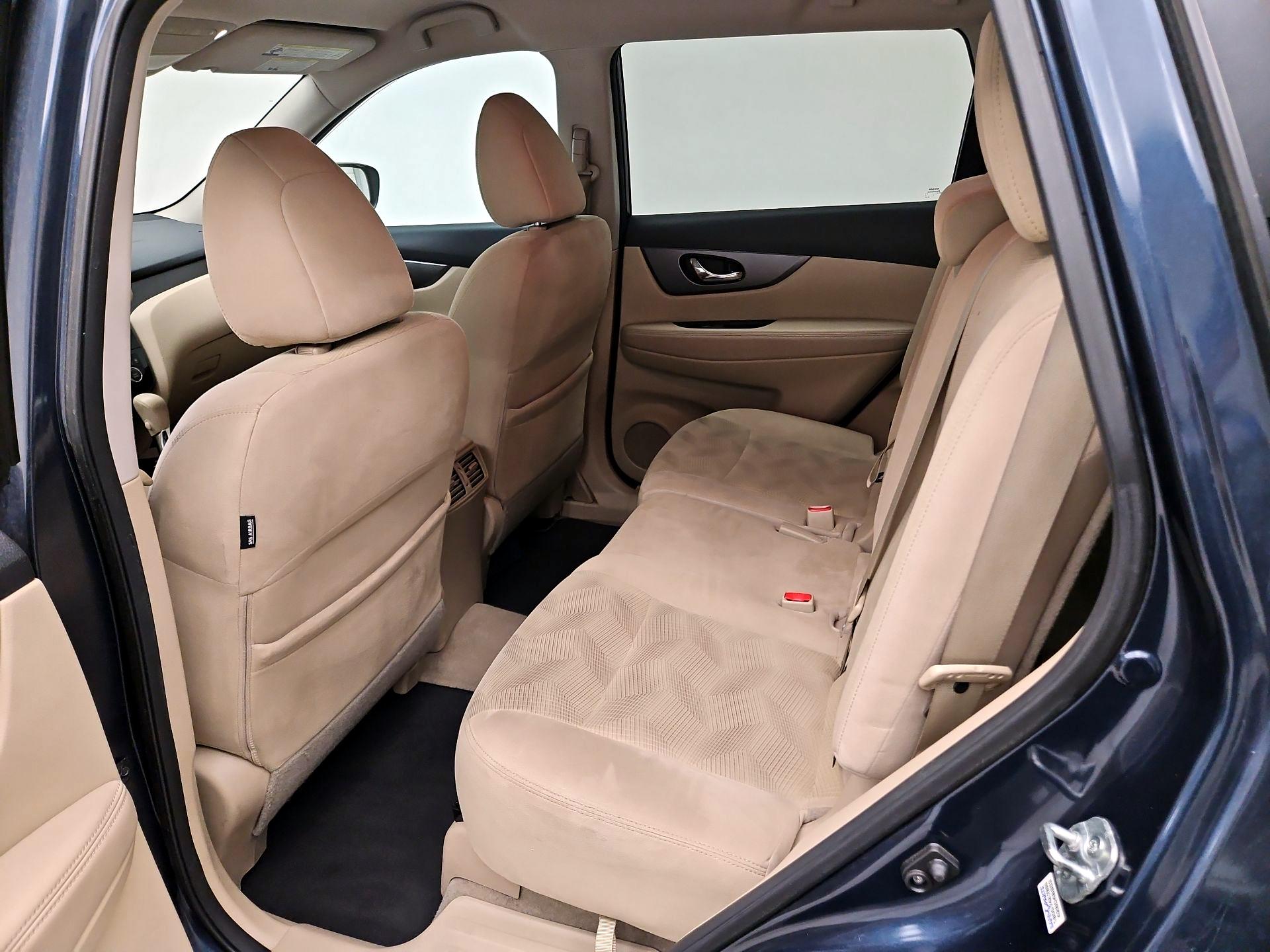 Thumbnail: 2015 Nissan Rogue - 19