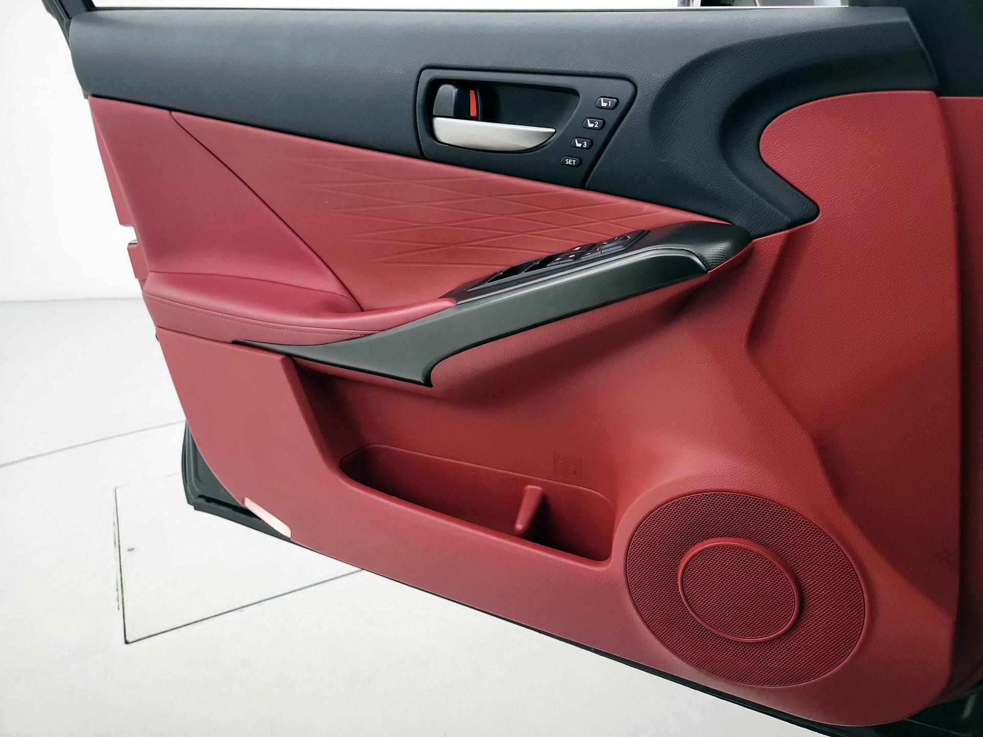 Thumbnail: 2022 Lexus IS - 12