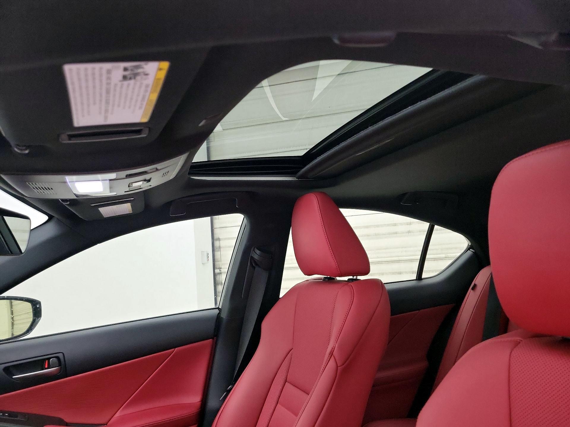 Thumbnail: 2022 Lexus IS - 19