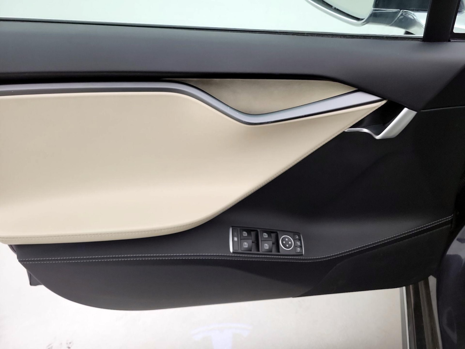2020 Tesla Model S Long Range Plus - Photo 13