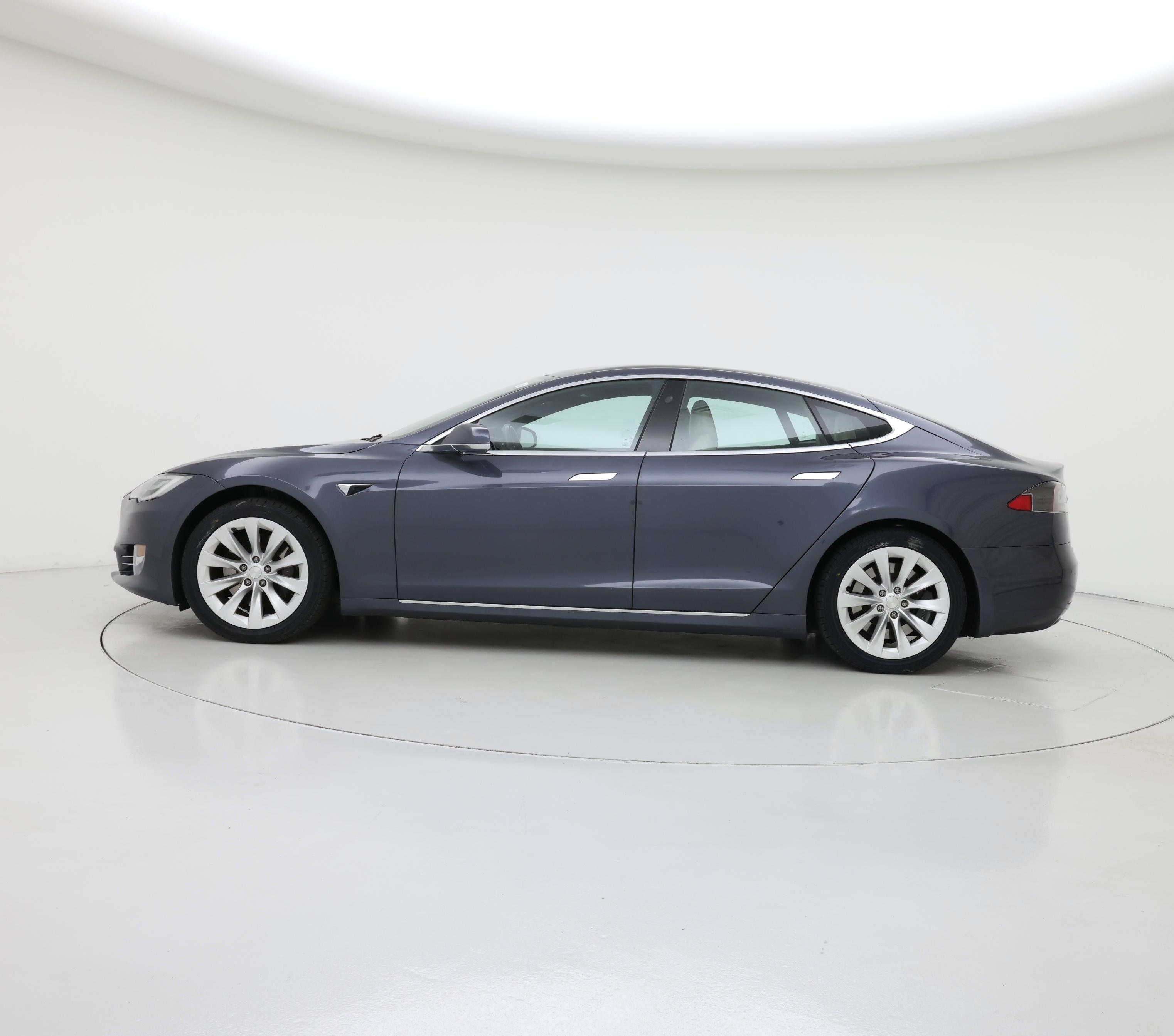Thumbnail: 2020 Tesla Model S - 3