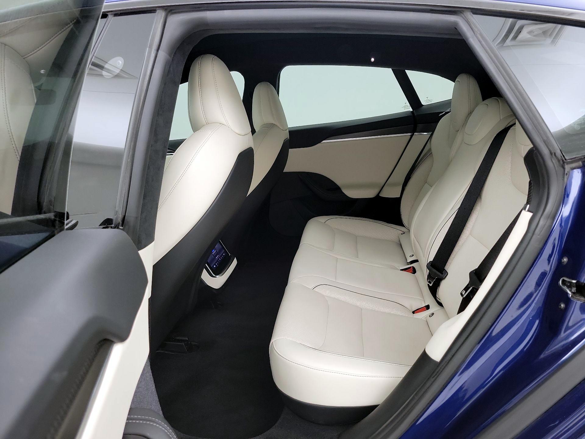 Thumbnail: 2021 Tesla Model S - 19