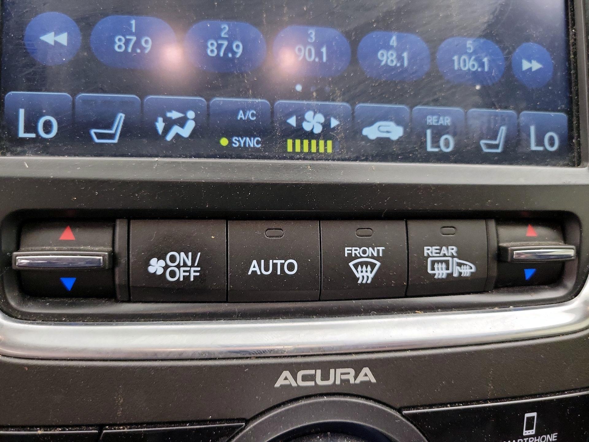 Thumbnail: 2020 Acura MDX - 16