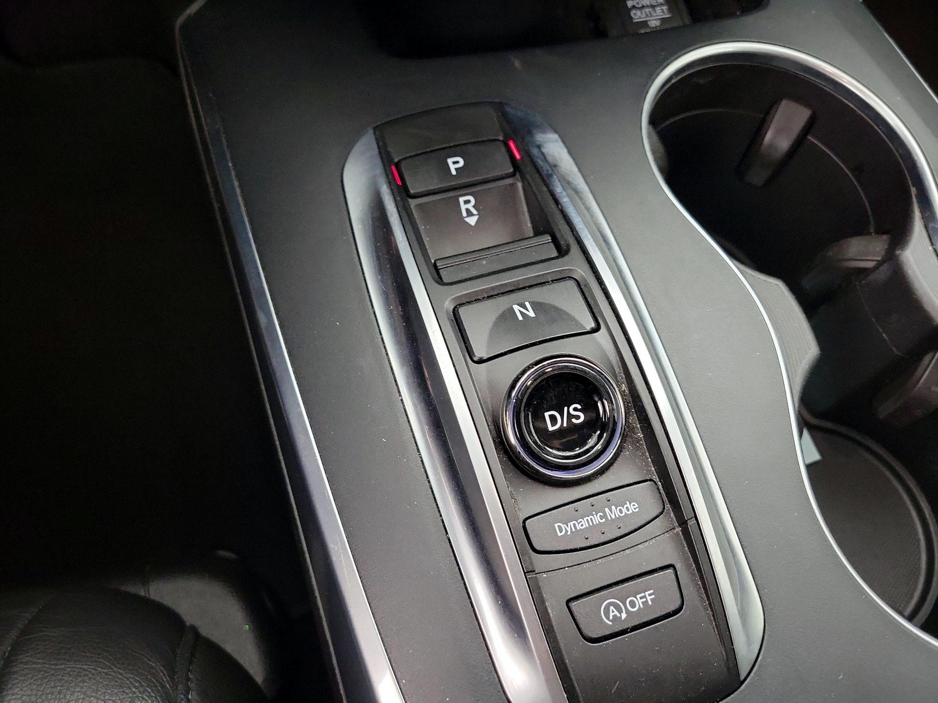 Thumbnail: 2020 Acura MDX - 17