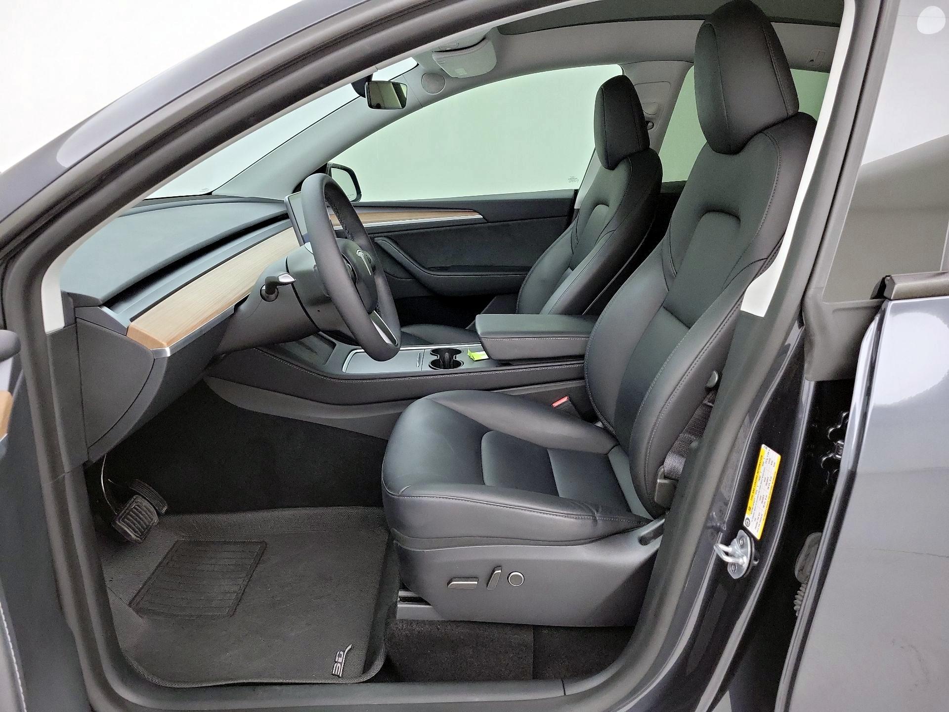 Thumbnail: 2024 Tesla Model Y - 11